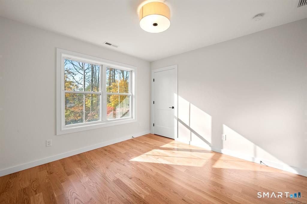 18 Fieldstone Court Unit #18 photo 13
