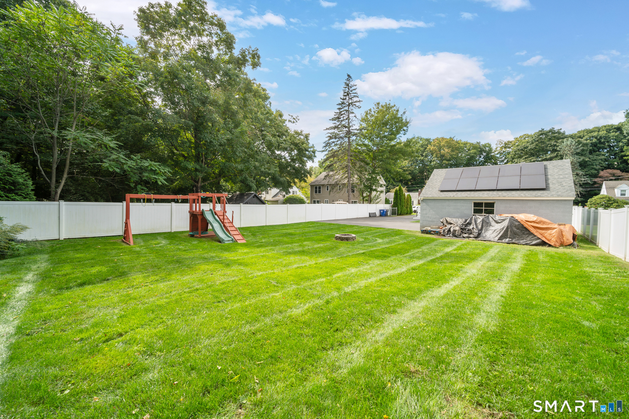 51 Home Place photo 31
