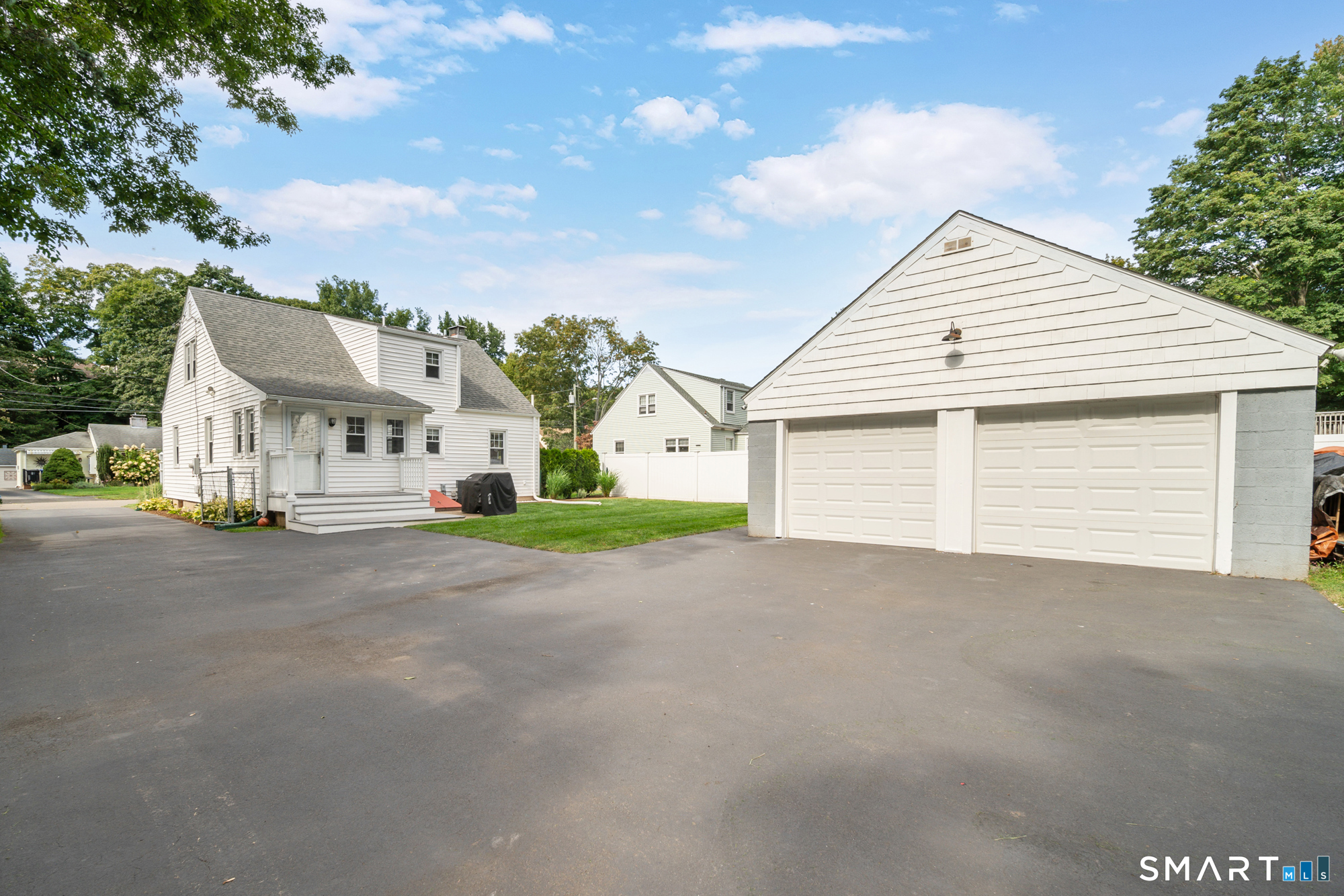 51 Home Place photo 33