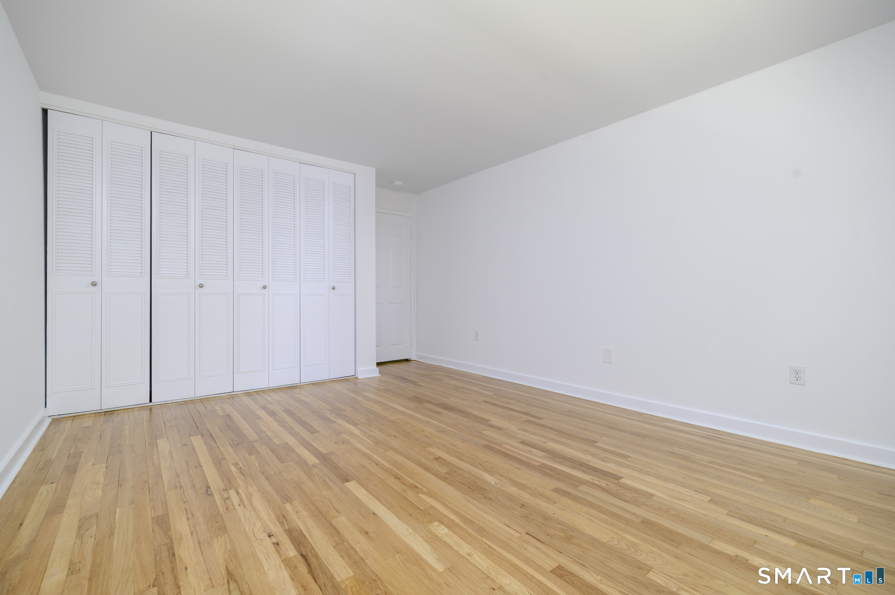 160 Fairfield Woods Road Unit #66 photo 15