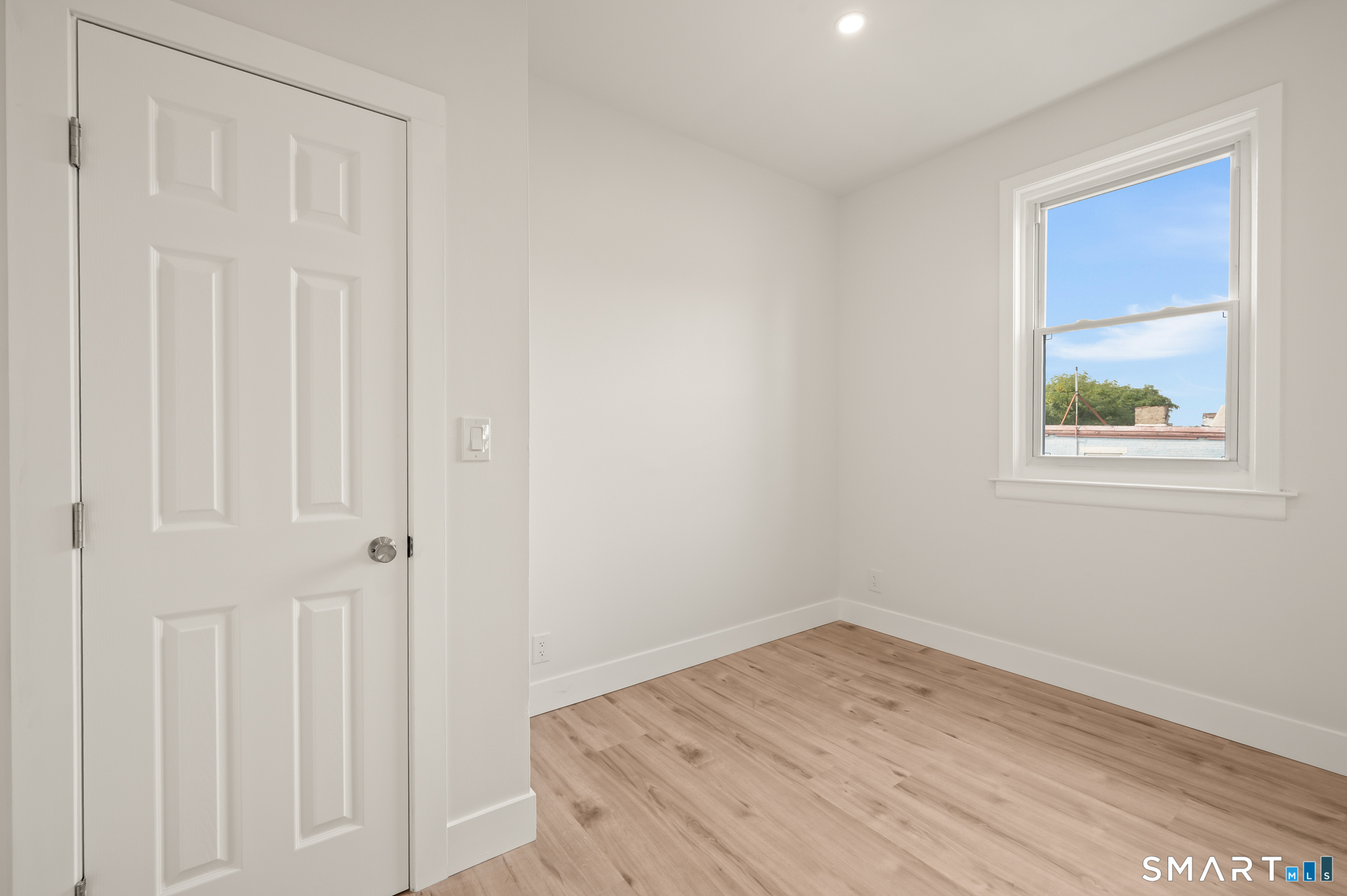 542 Main Street Unit #3B photo 7