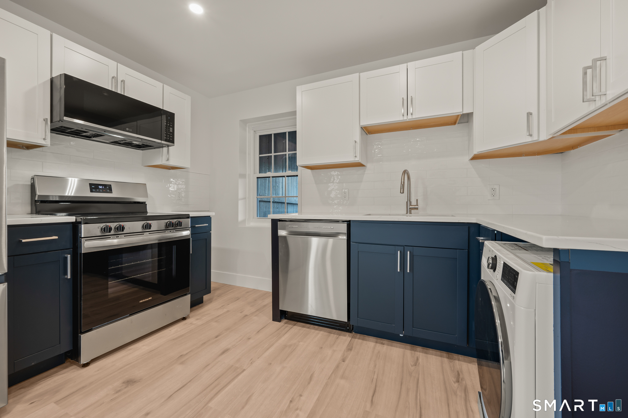 542 Main Street Unit #3B