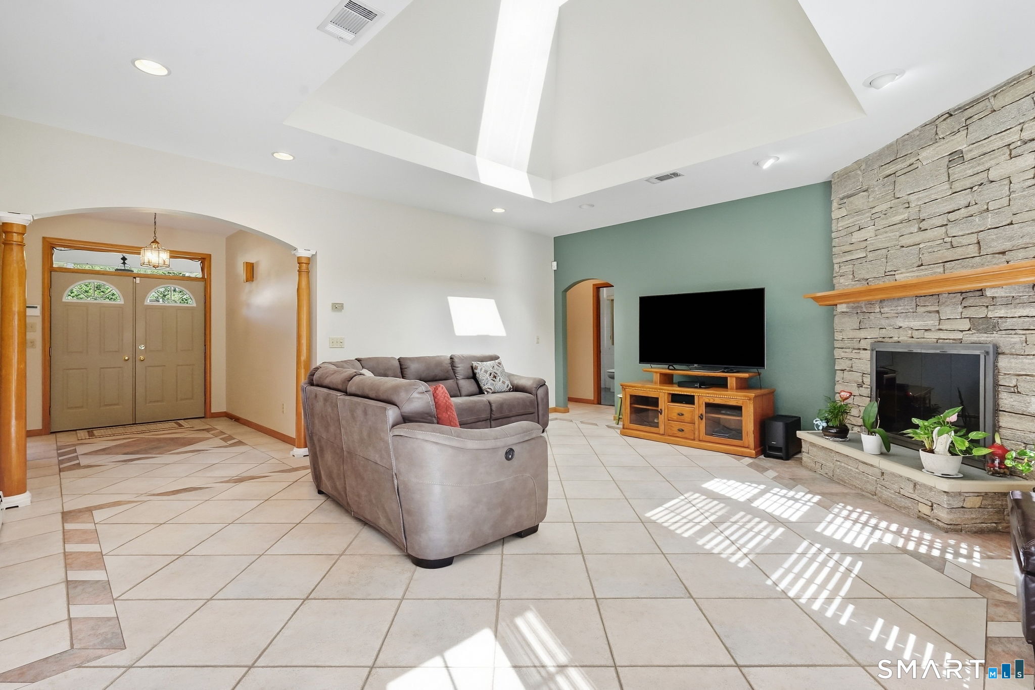 35 Gilbert Lane photo 15