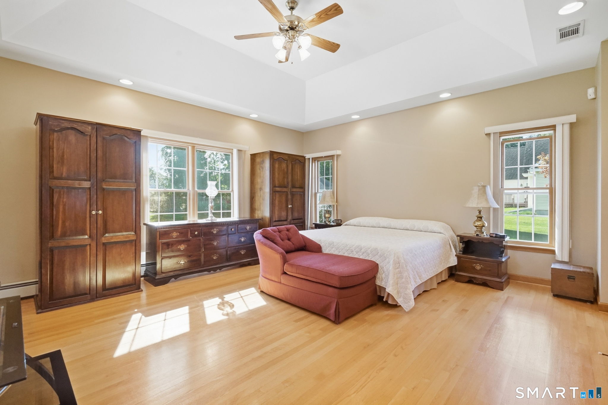 35 Gilbert Lane photo 19