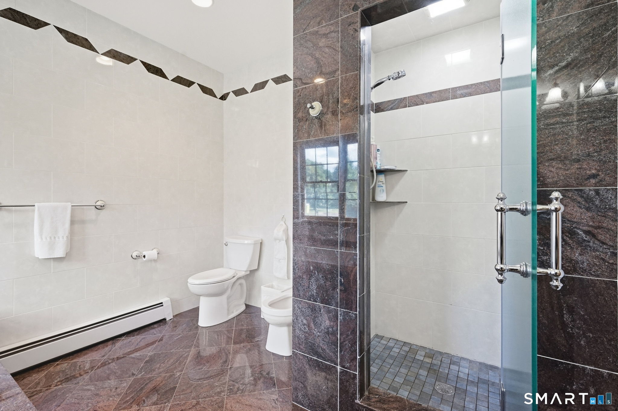 35 Gilbert Lane photo 21