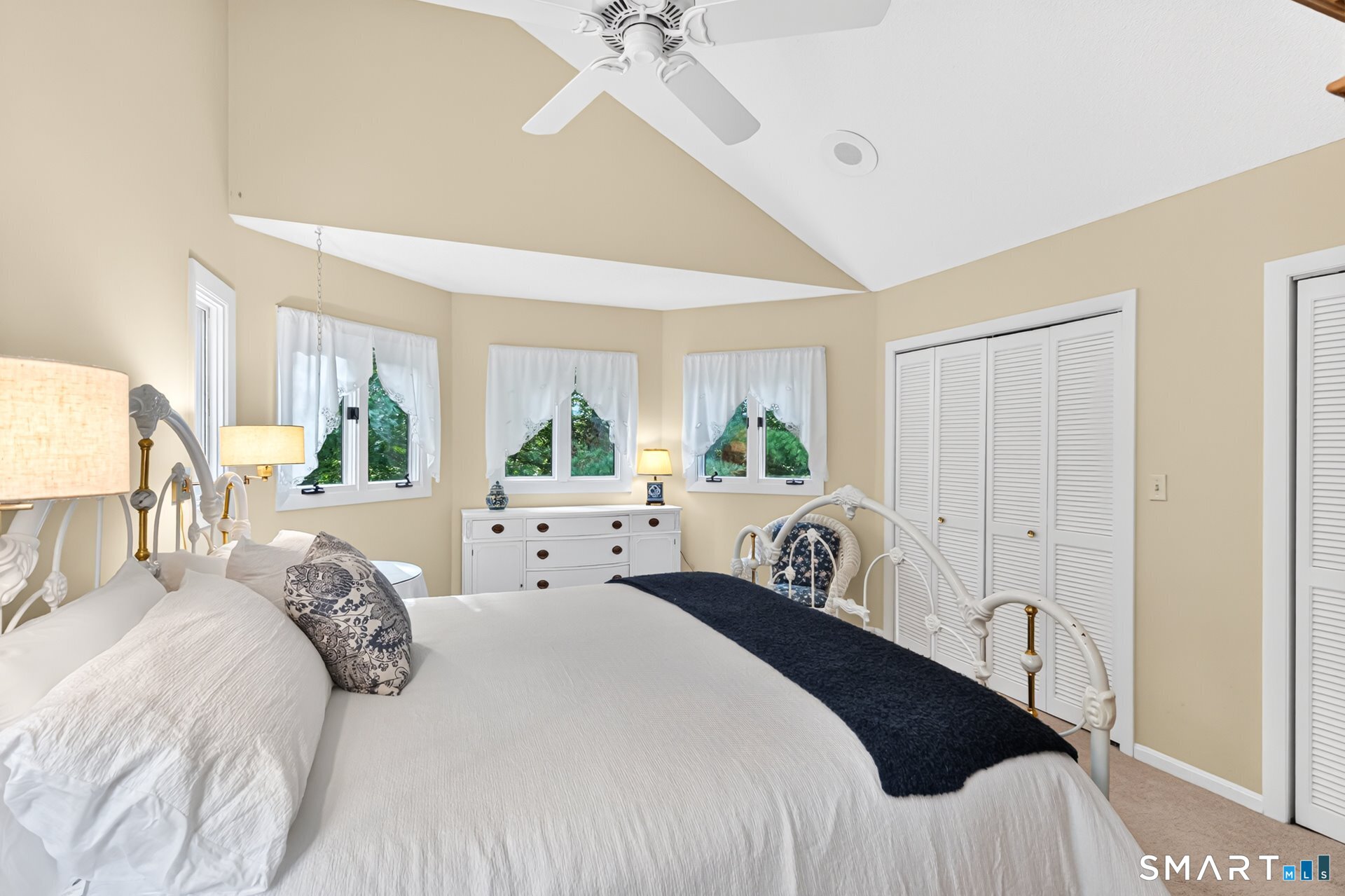12 Hawley Hill Road photo 30