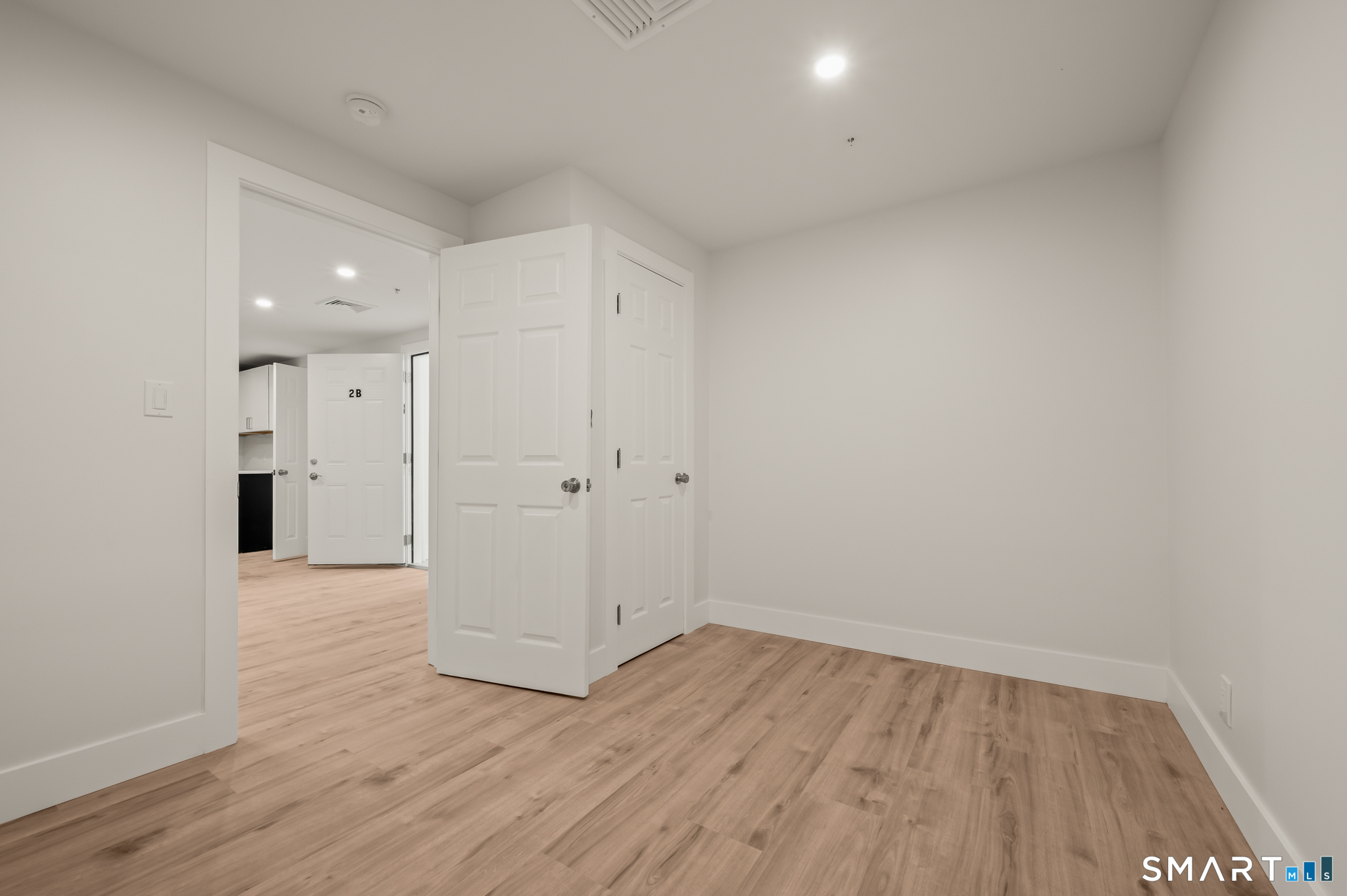 542 Main Street Unit #2B photo 7