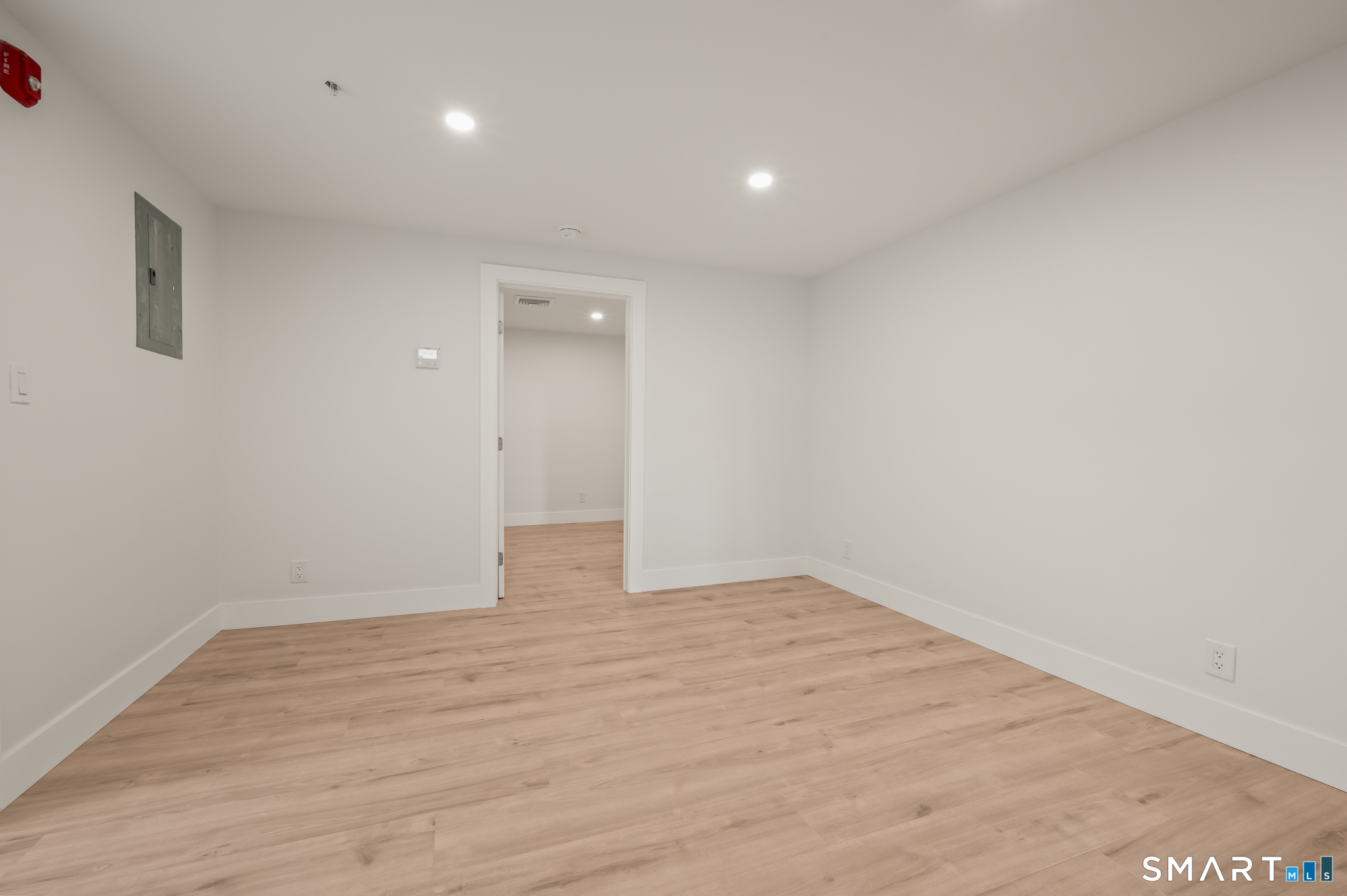 542 Main Street Unit #2B photo 5