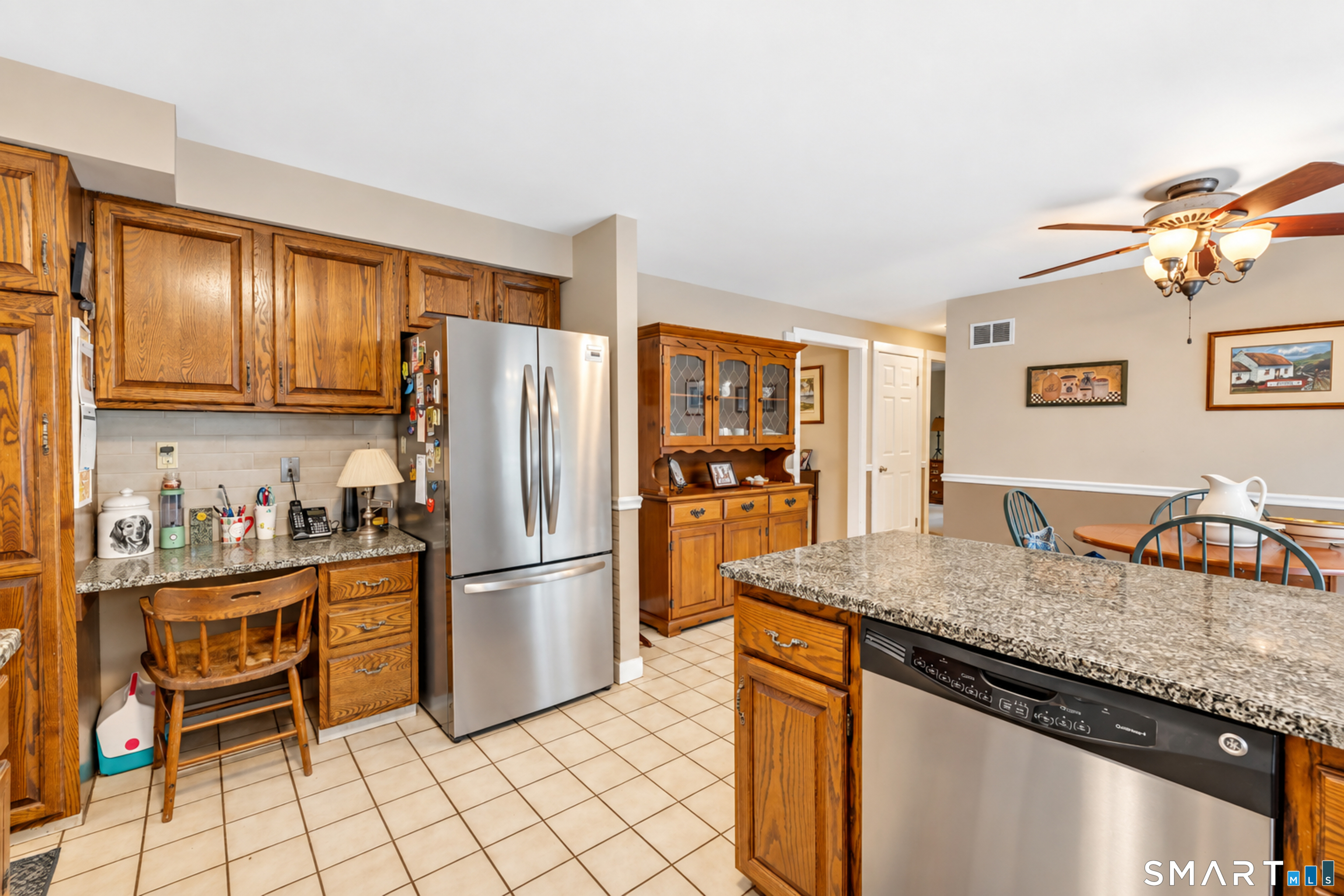 21 Perkins Drive photo 6