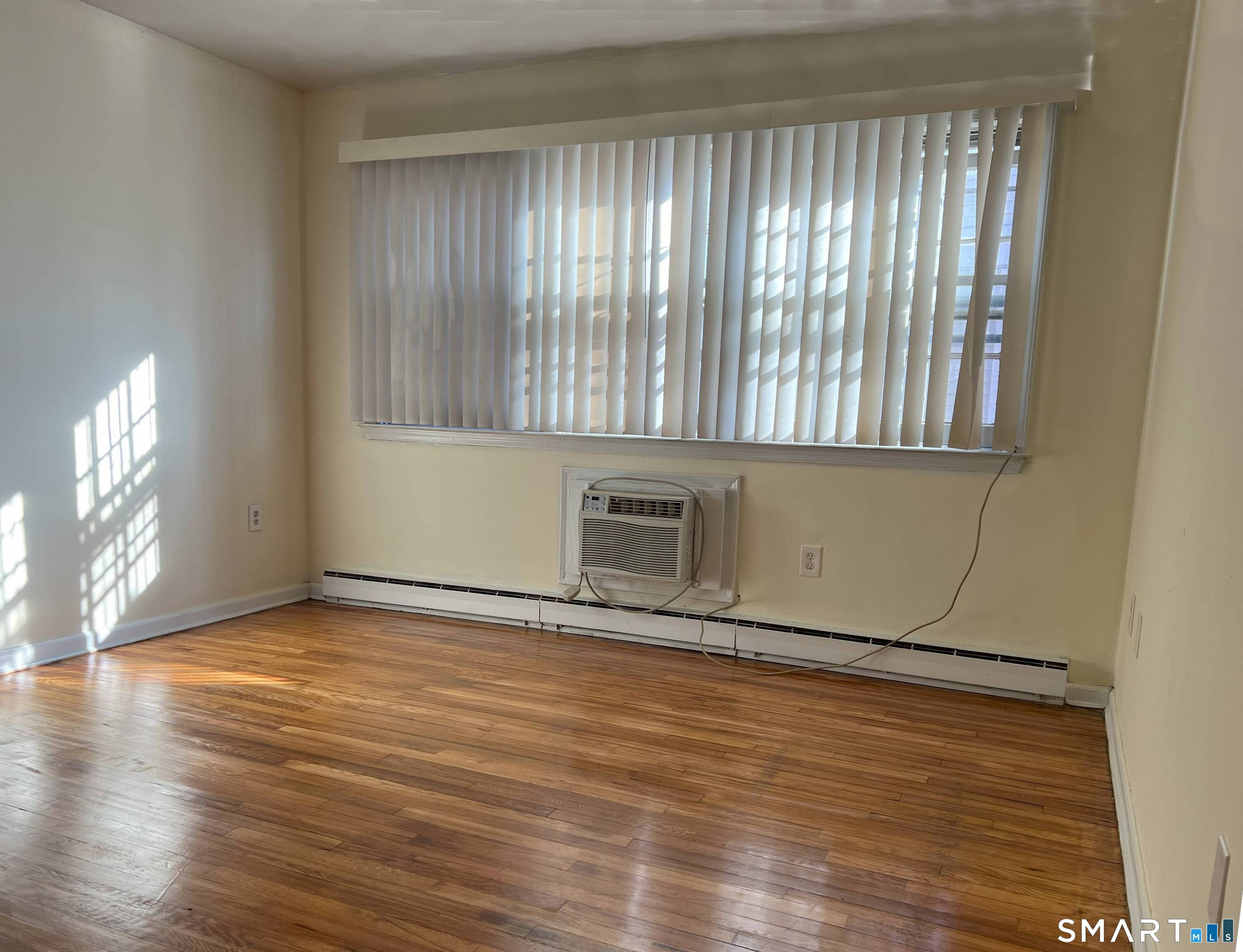 1044 Campwelll Avenue Unit #4A photo 8