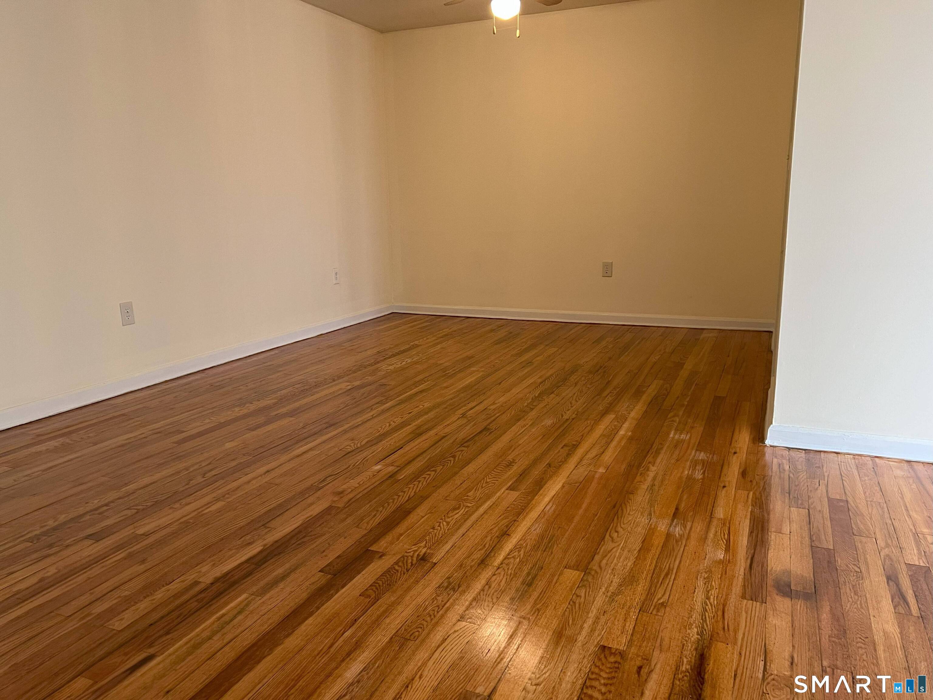 1044 Campwelll Avenue Unit #4A photo 10