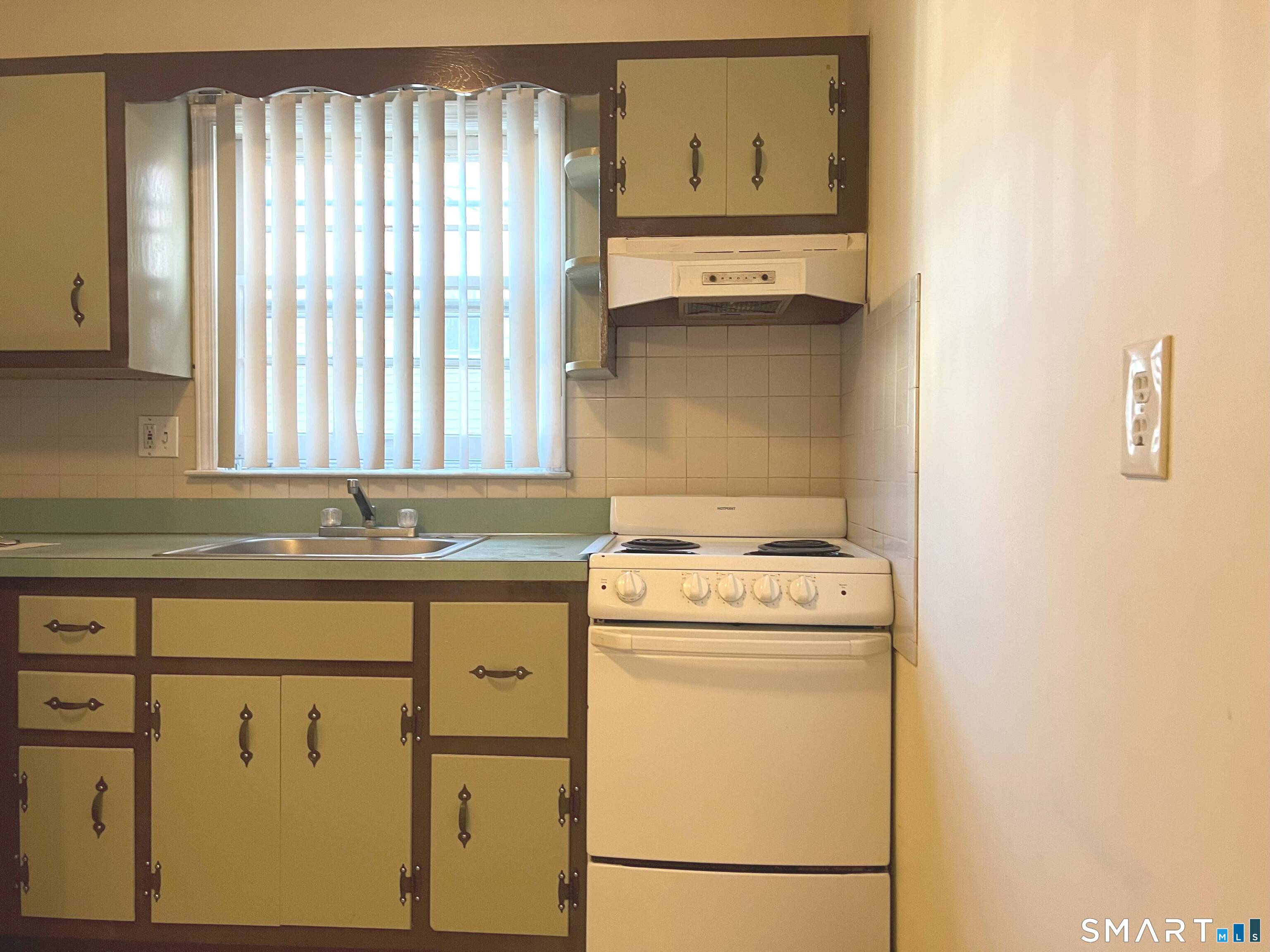 1044 Campwelll Avenue Unit #4A photo 14