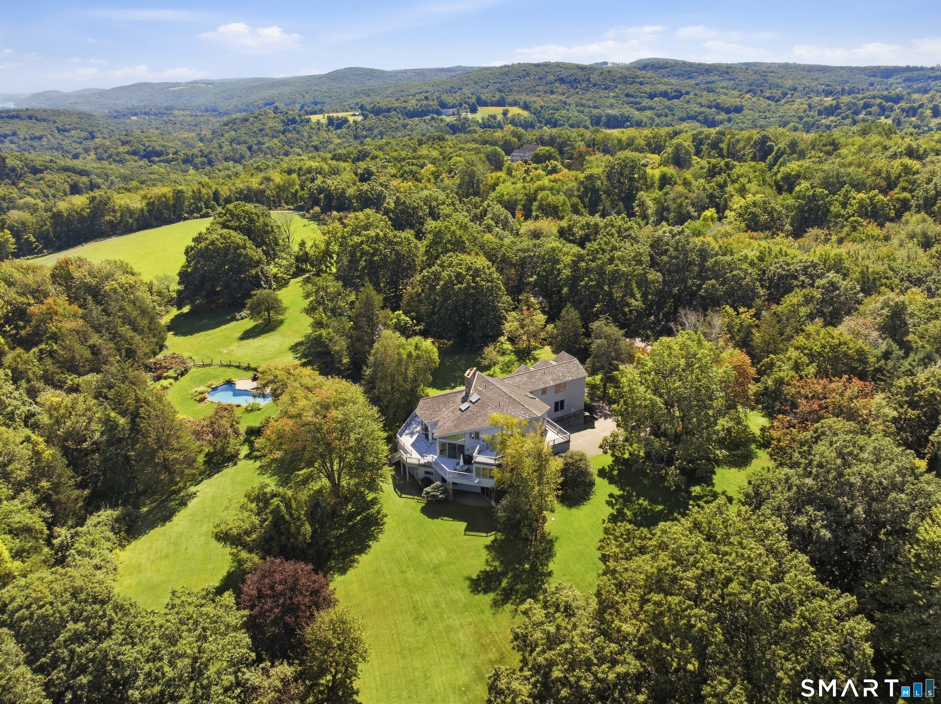 Photo 1 of Mansion for sale at 9 Ashley Ln, Sherman, CT 06784 | MLS# 24208088 | Listing updated on 2026-10-06