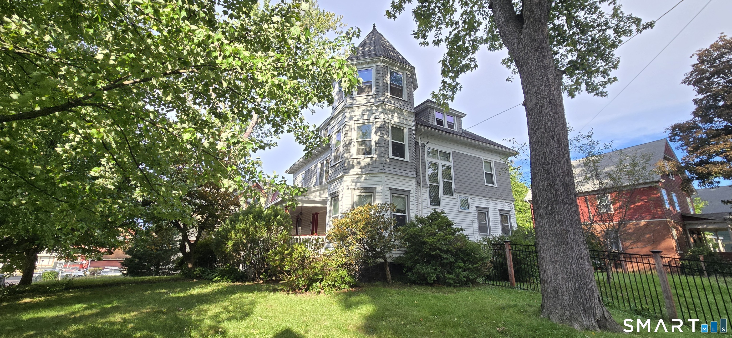 Photo 1 of Multi family home for sale at 105 Beacon St, Hartford, CT 06105 | MLS# 24209696 | Listing updated on 2026-10-08