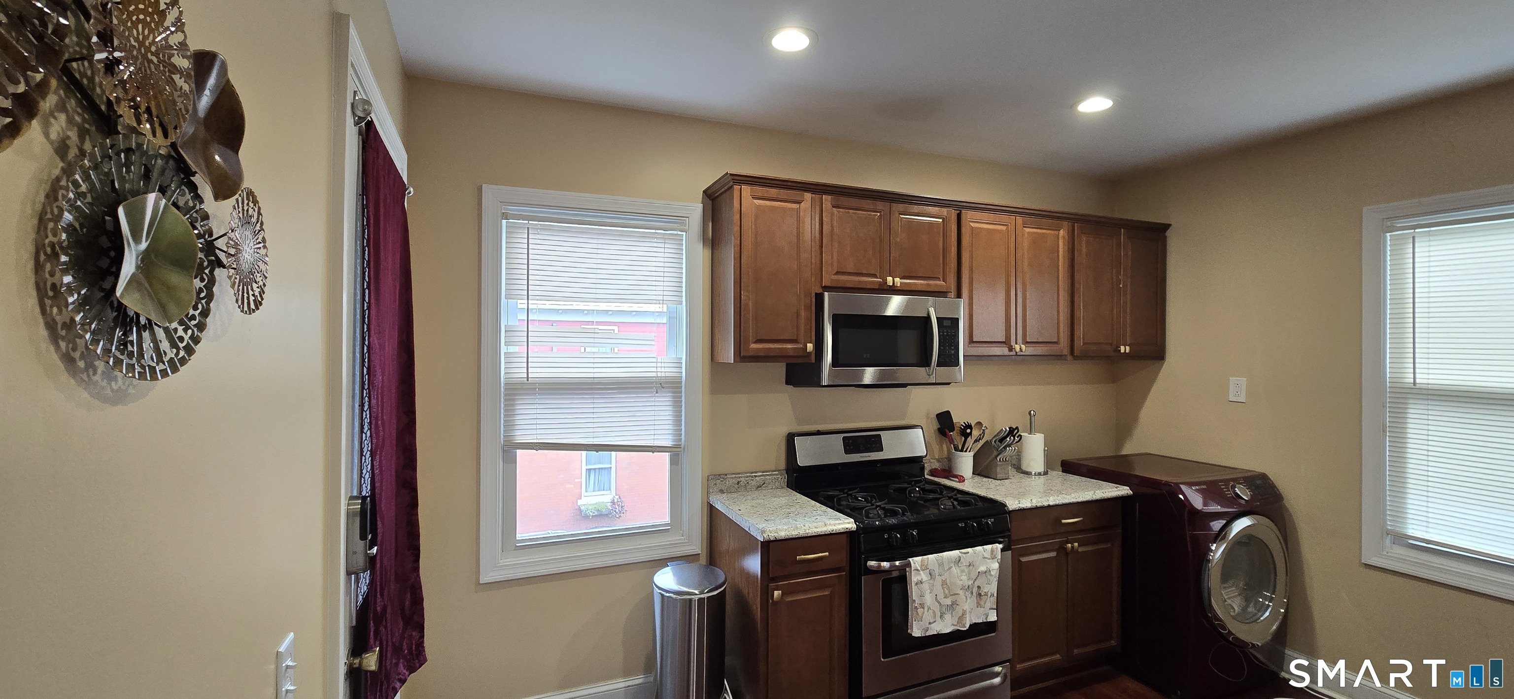 105 Beacon Street, West End, Hartford, CT 06105