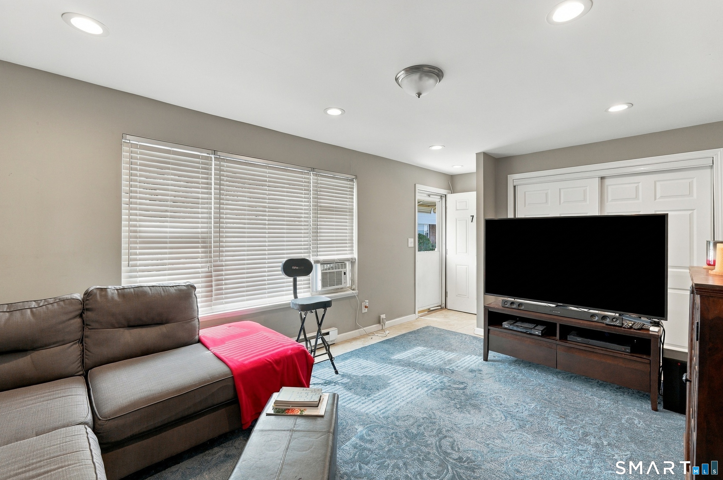 466 Middletown Avenue Unit #7
