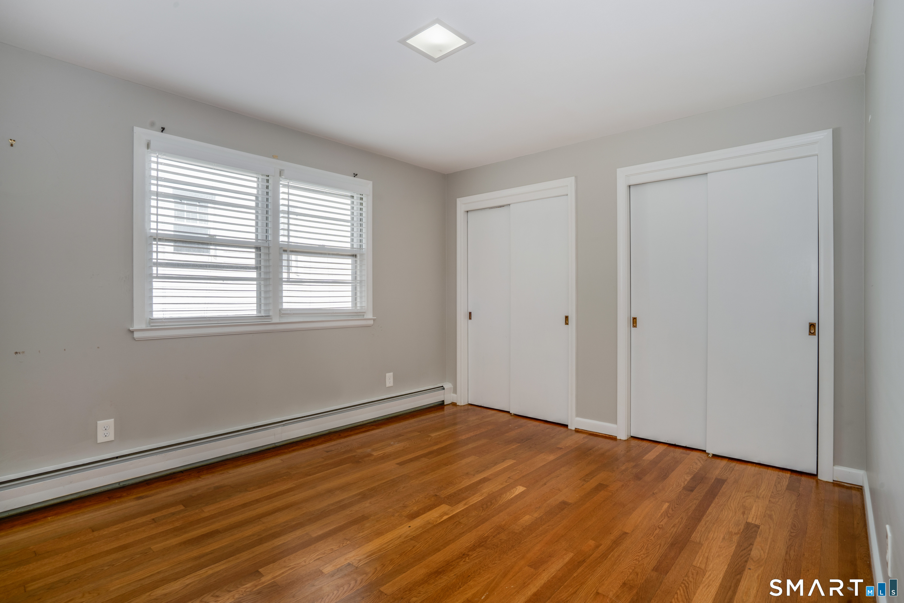 157 Quaker Lane South photo 18