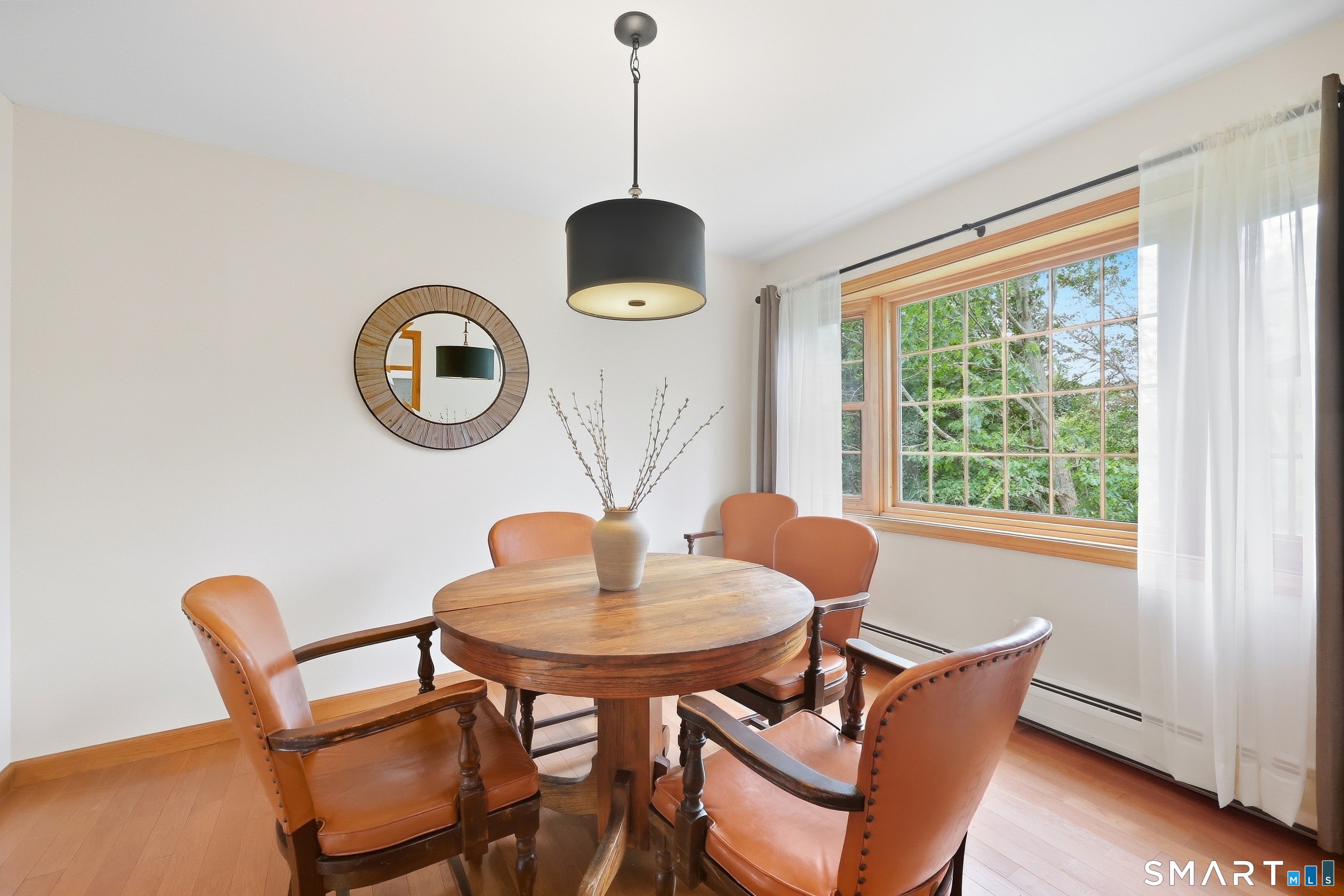 62 Castlewood Lane photo 20