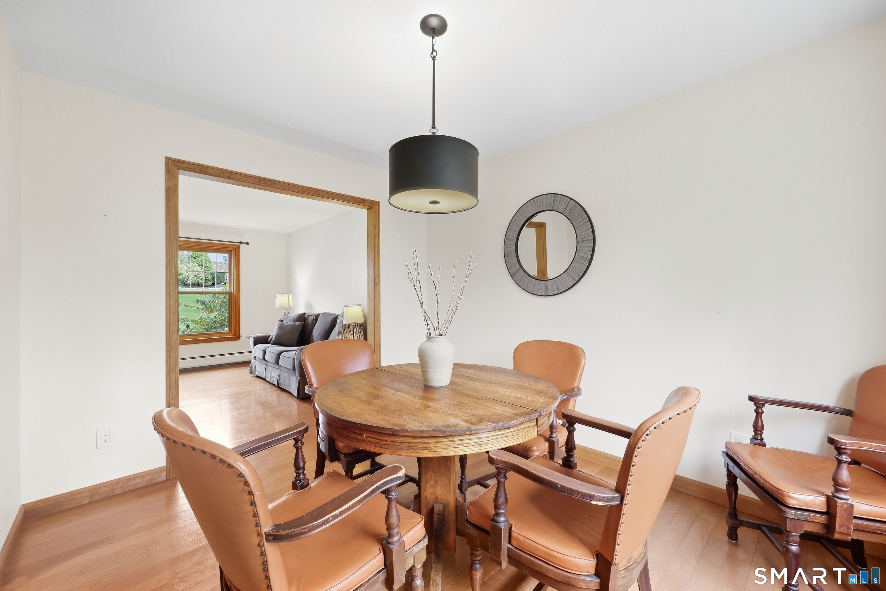 62 Castlewood Lane photo 21