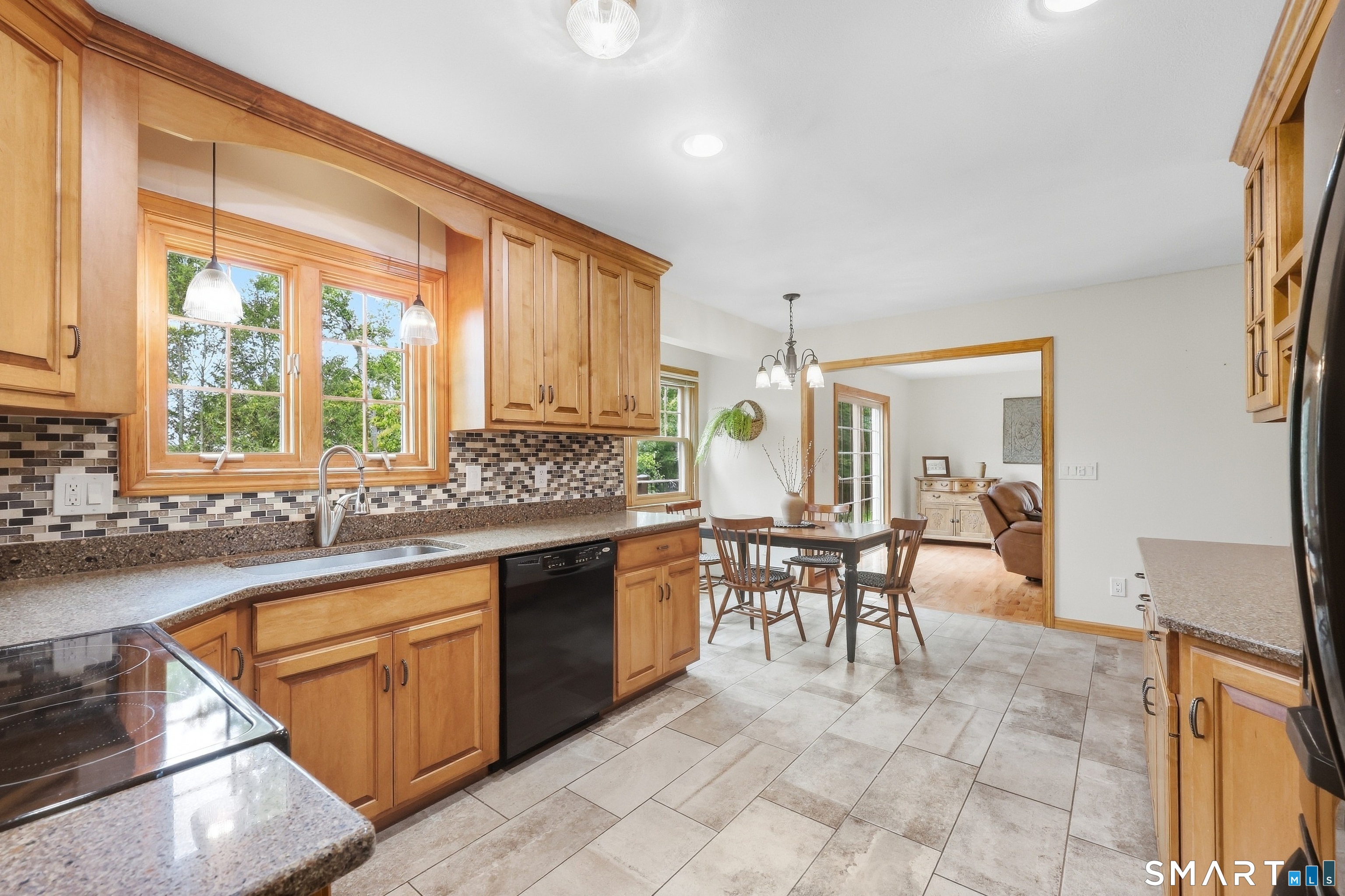 62 Castlewood Lane photo 13