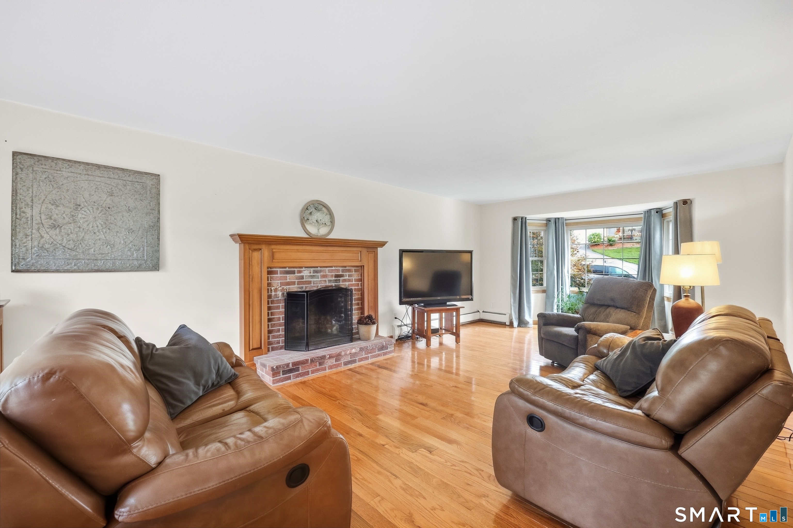 62 Castlewood Lane photo 17