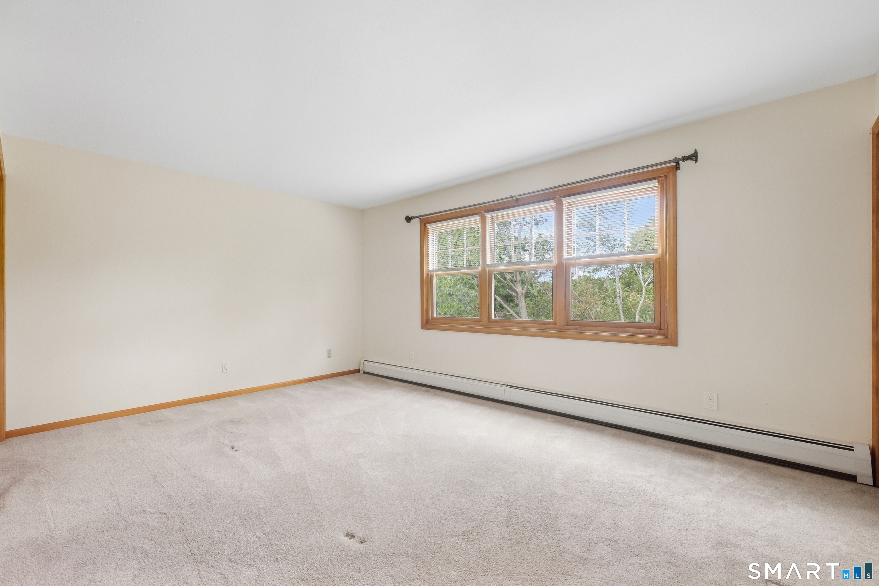62 Castlewood Lane photo 33