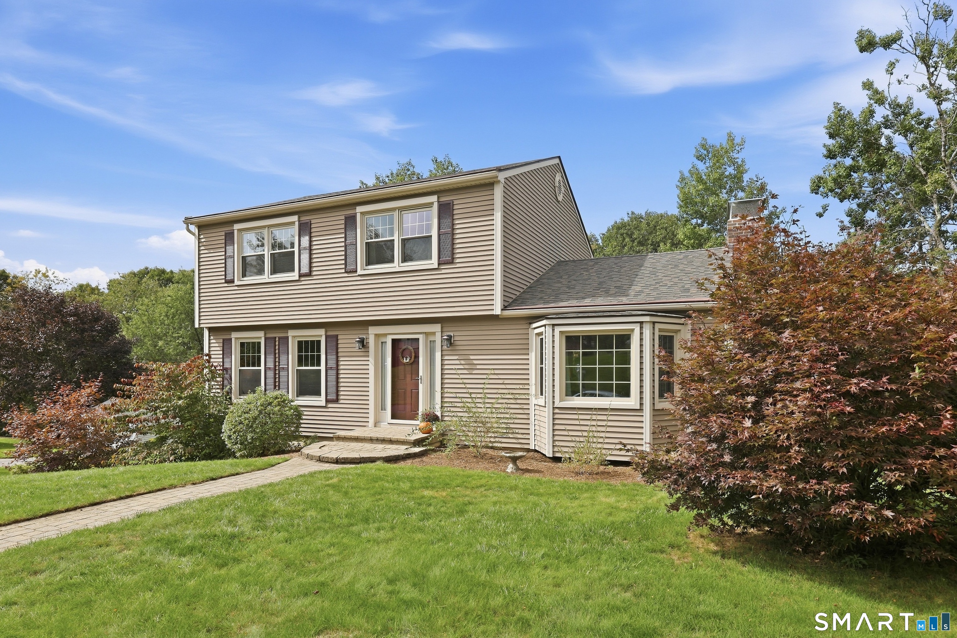 62 Castlewood Lane photo 2