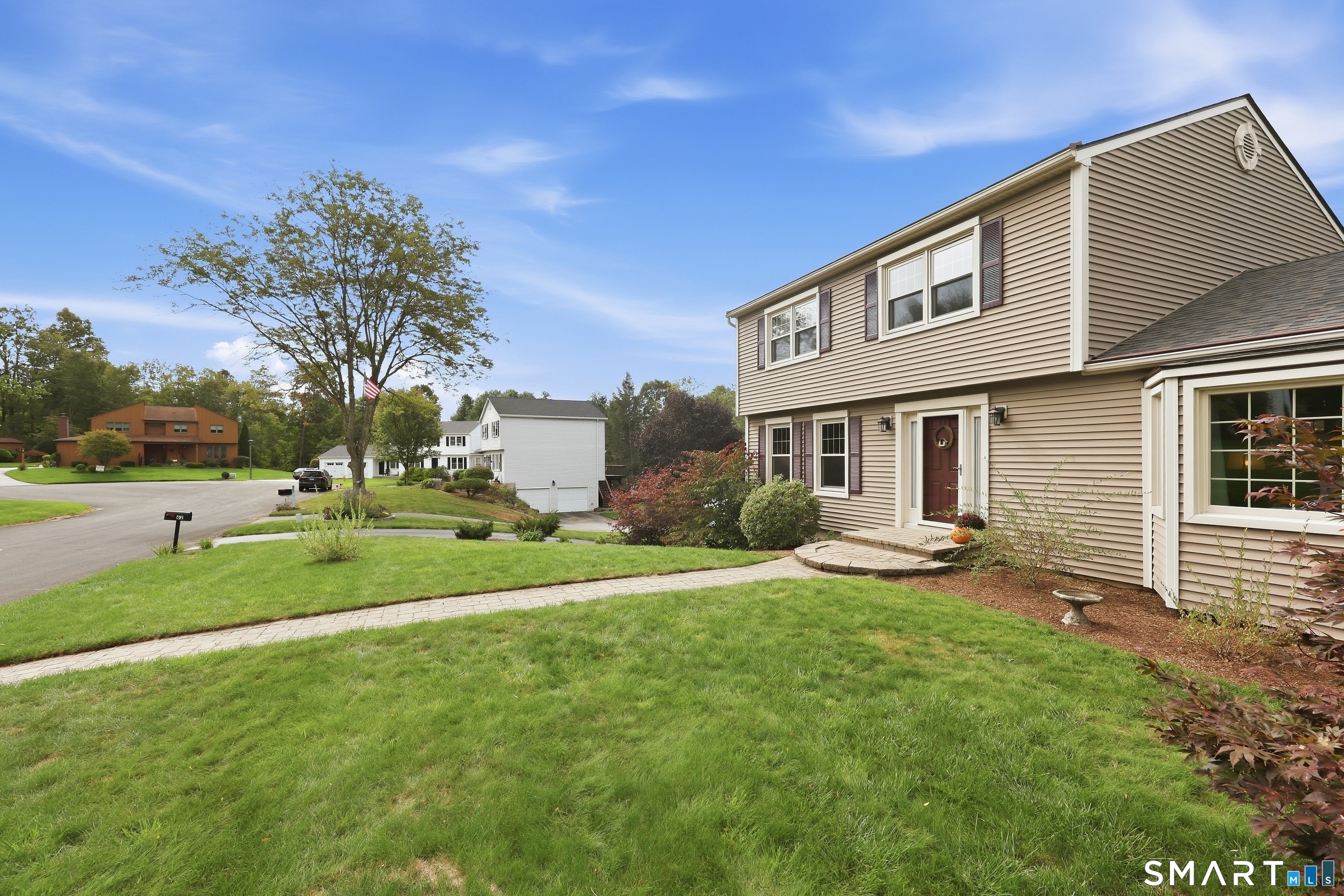 62 Castlewood Lane photo 9