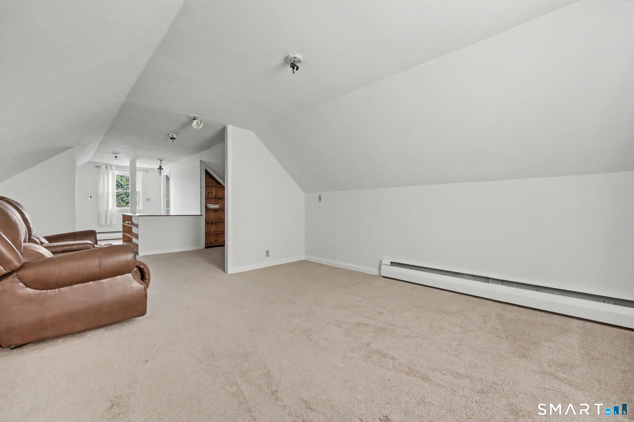 4 Johns Road photo 22