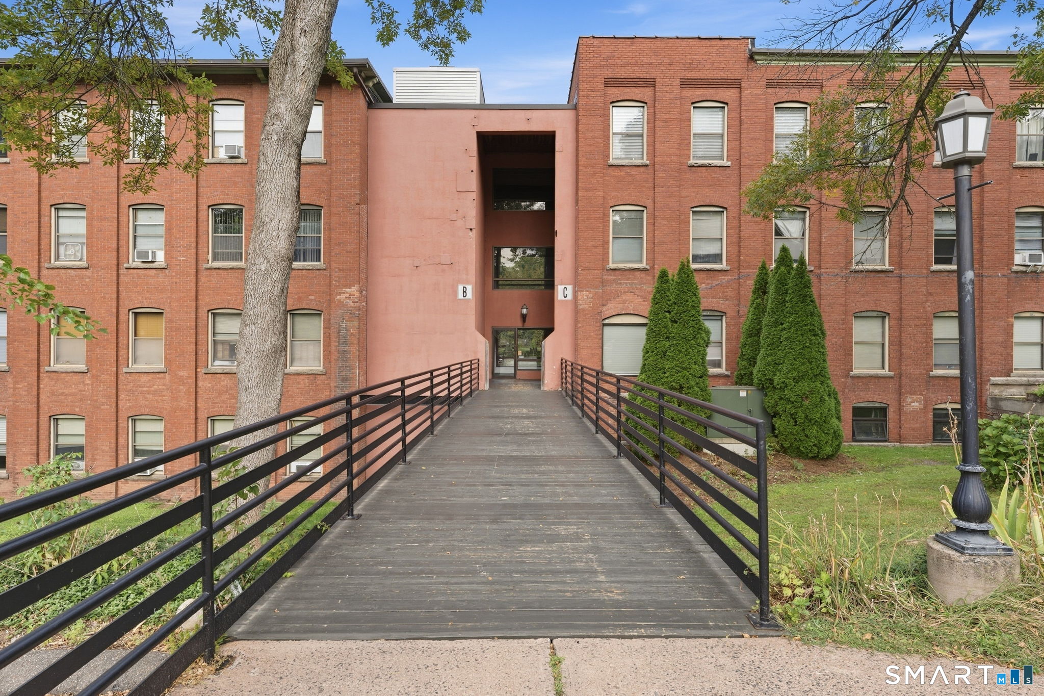 222 Williams Street East Unit #228