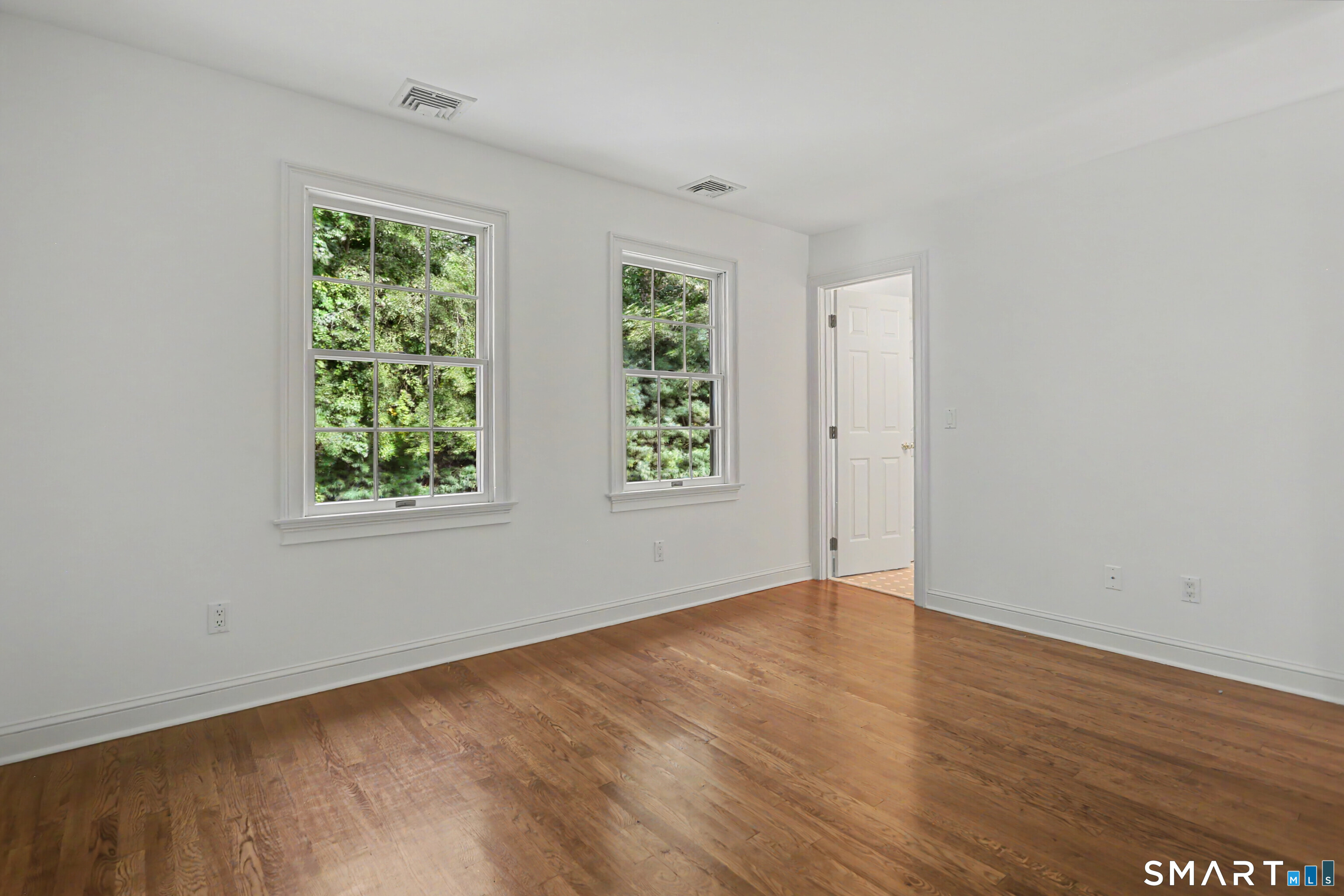 18 Bates Farm Lane photo 13