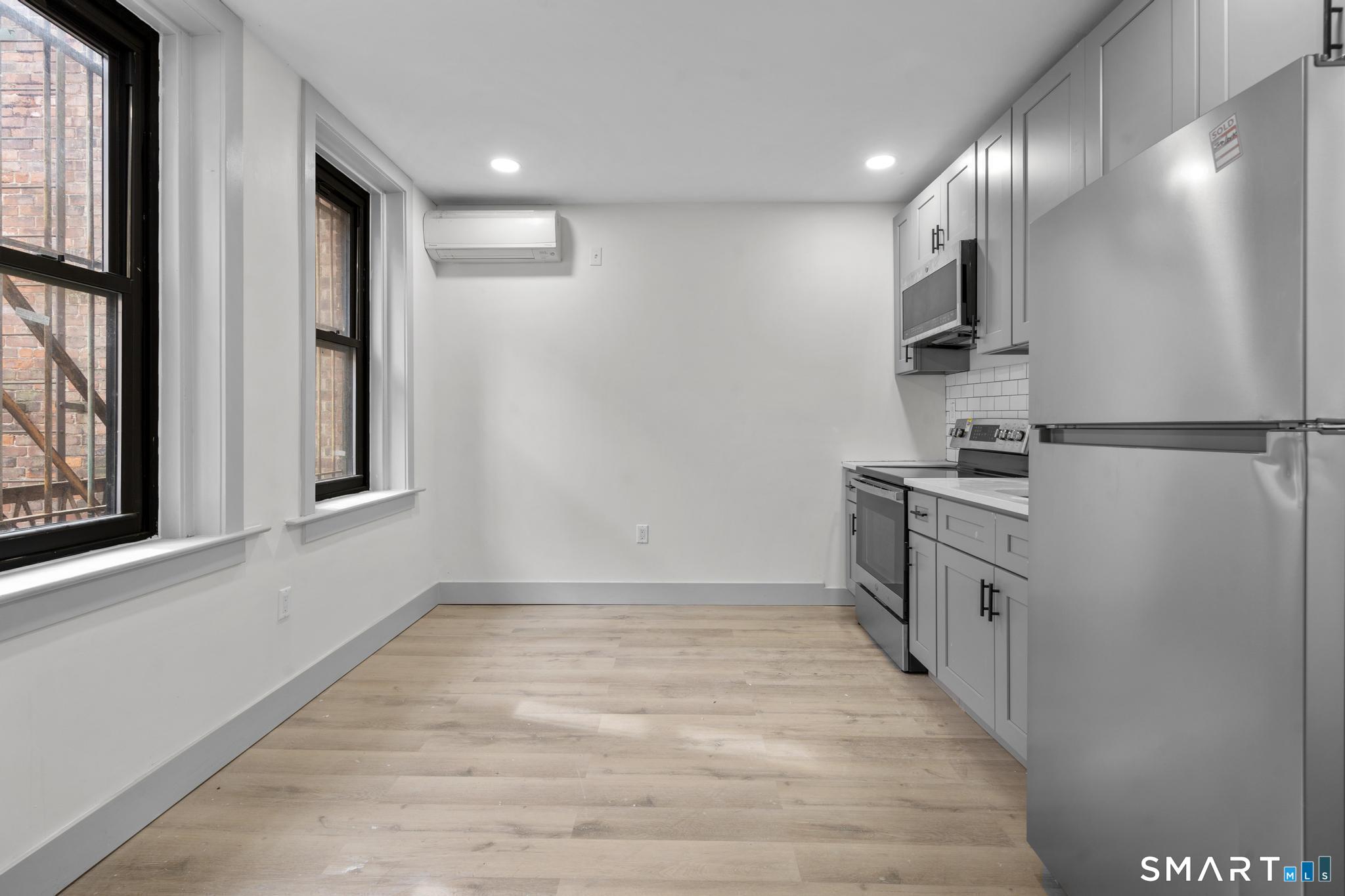111 Bank Street Unit #3D photo 2