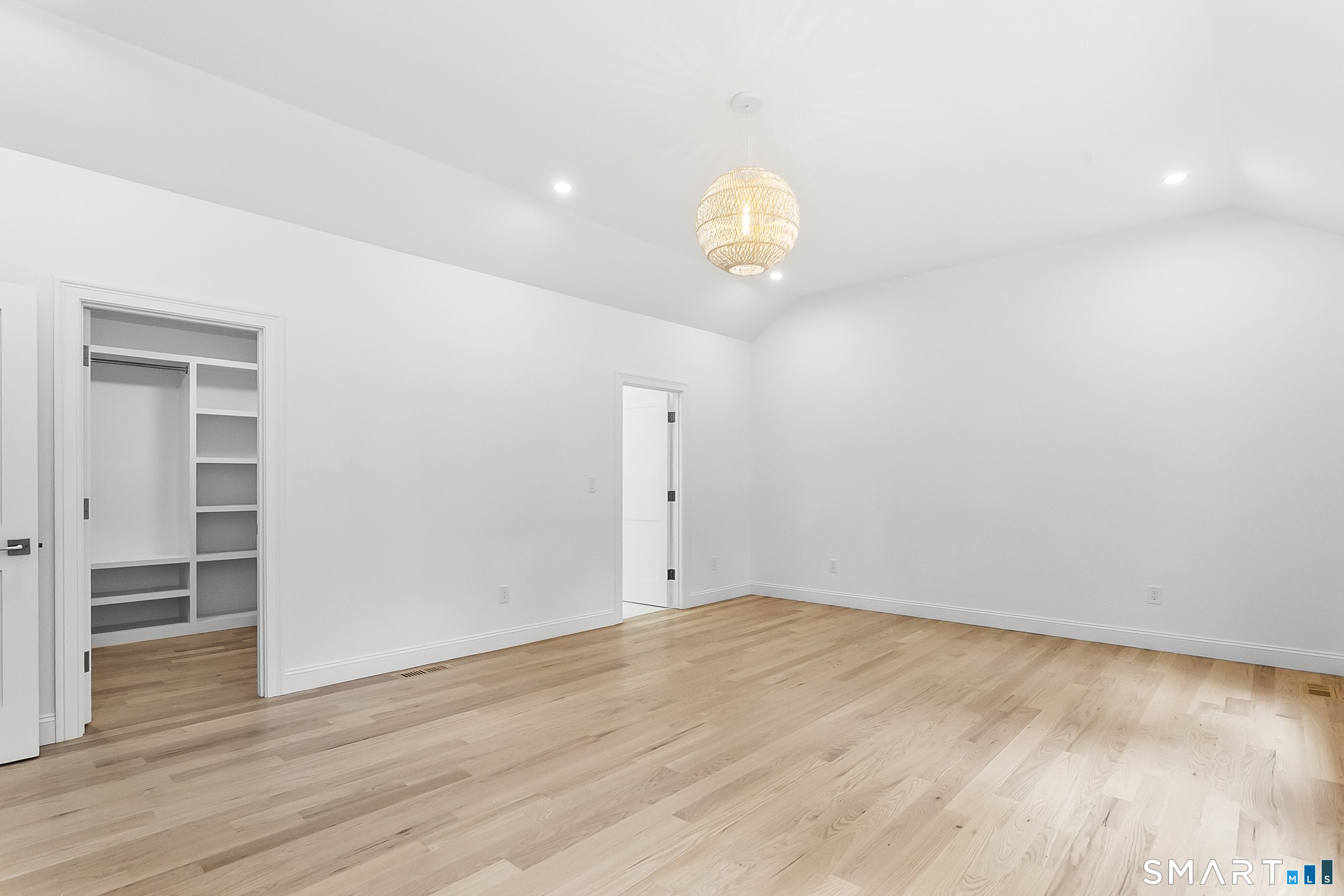 90 Oronoque Hills Road photo 19