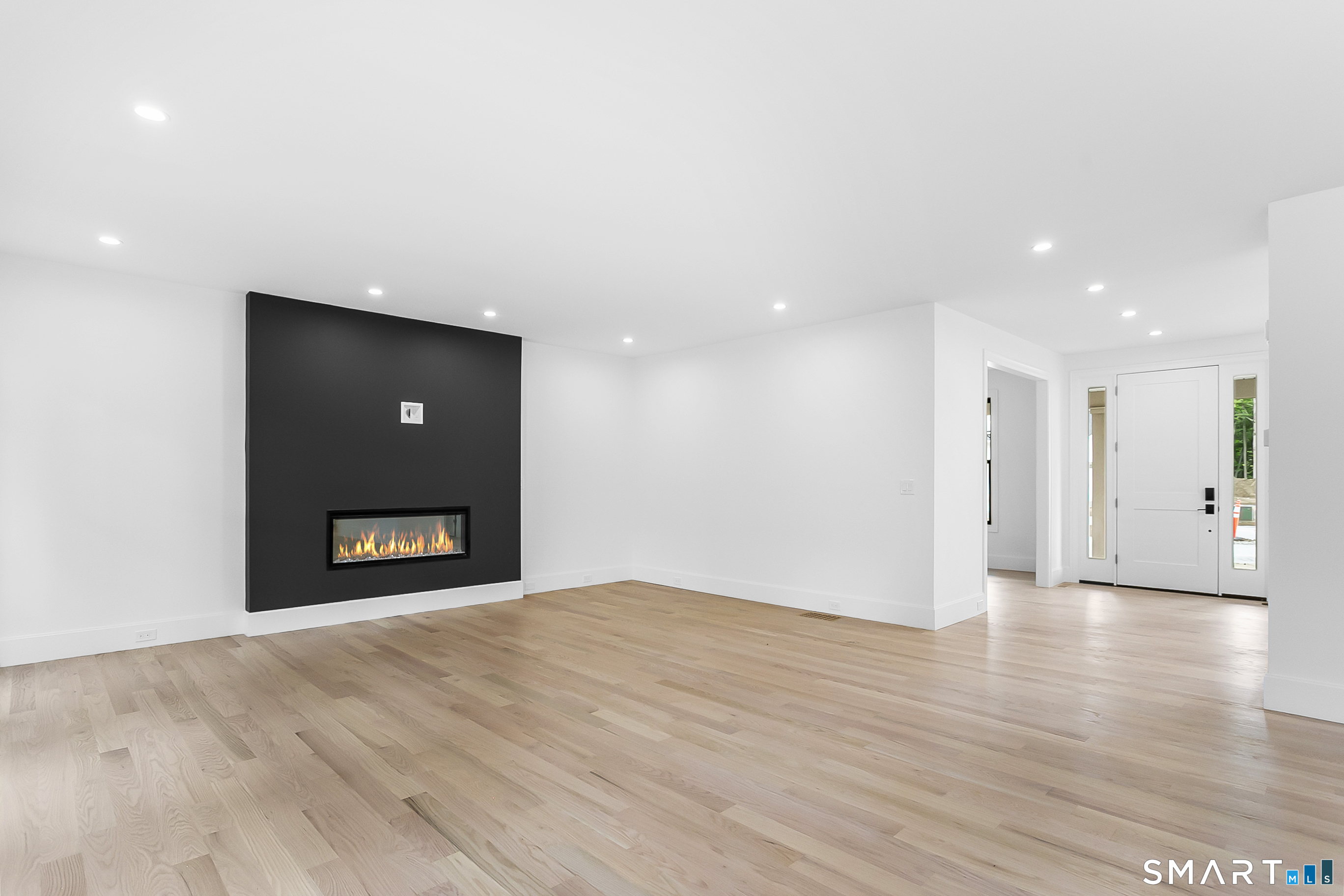 90 Oronoque Hills Road photo 12