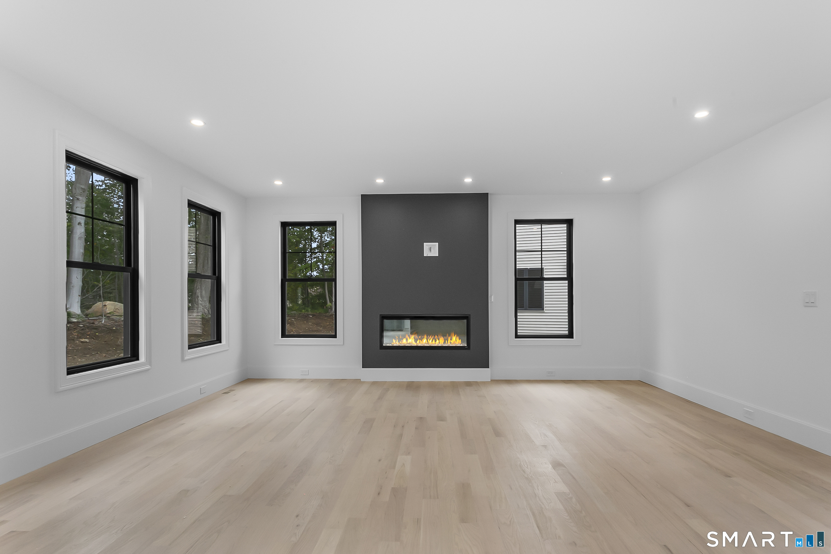 90 Oronoque Hills Road photo 13