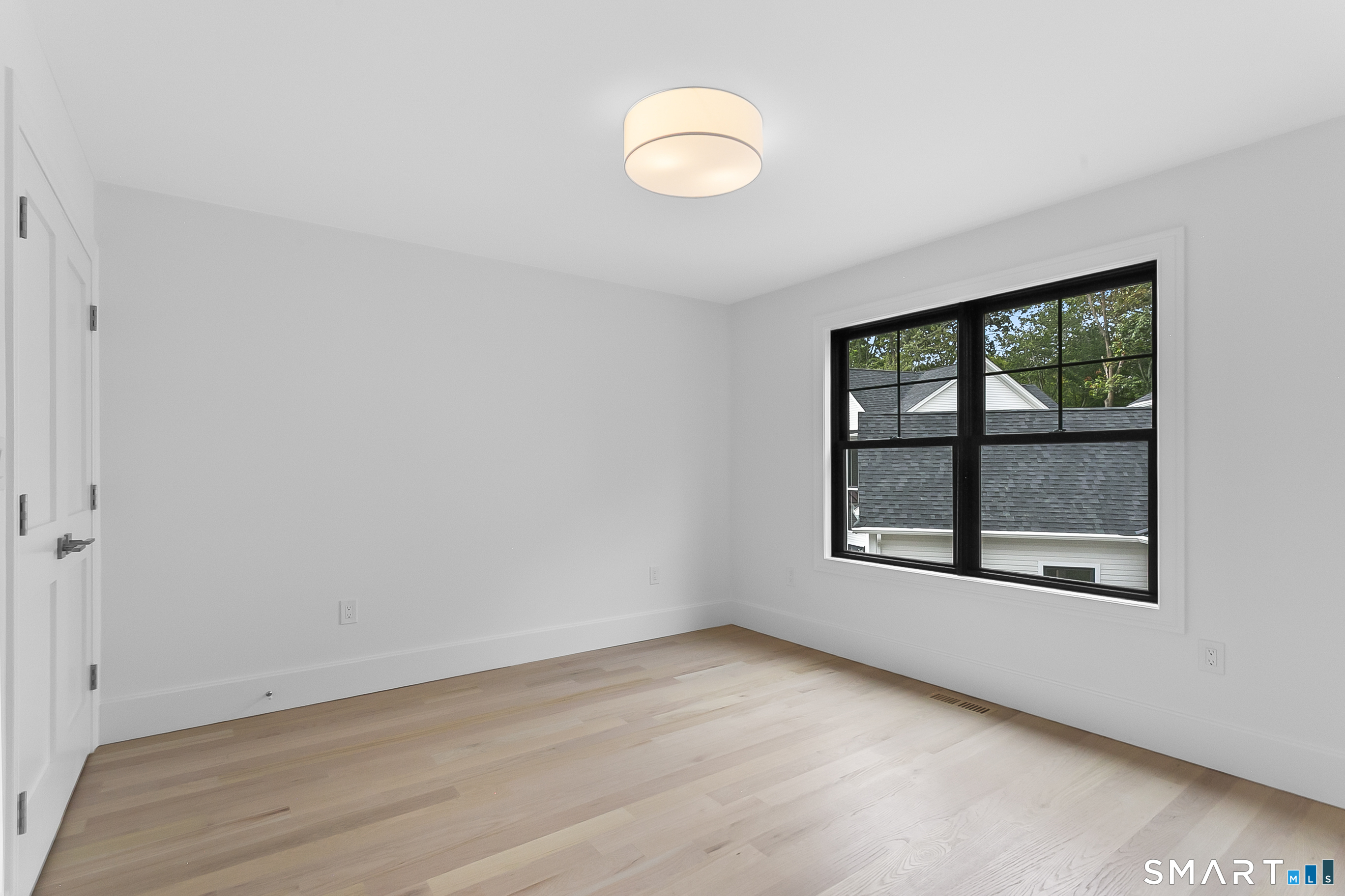 90 Oronoque Hills Road photo 26