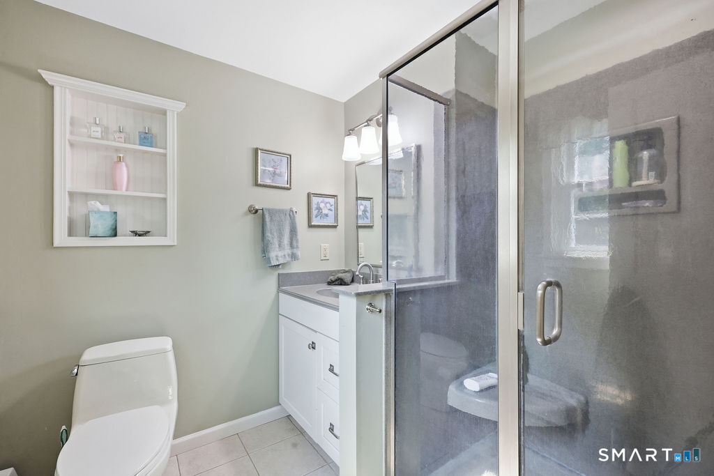 305 Eastbury Hill Road photo 17