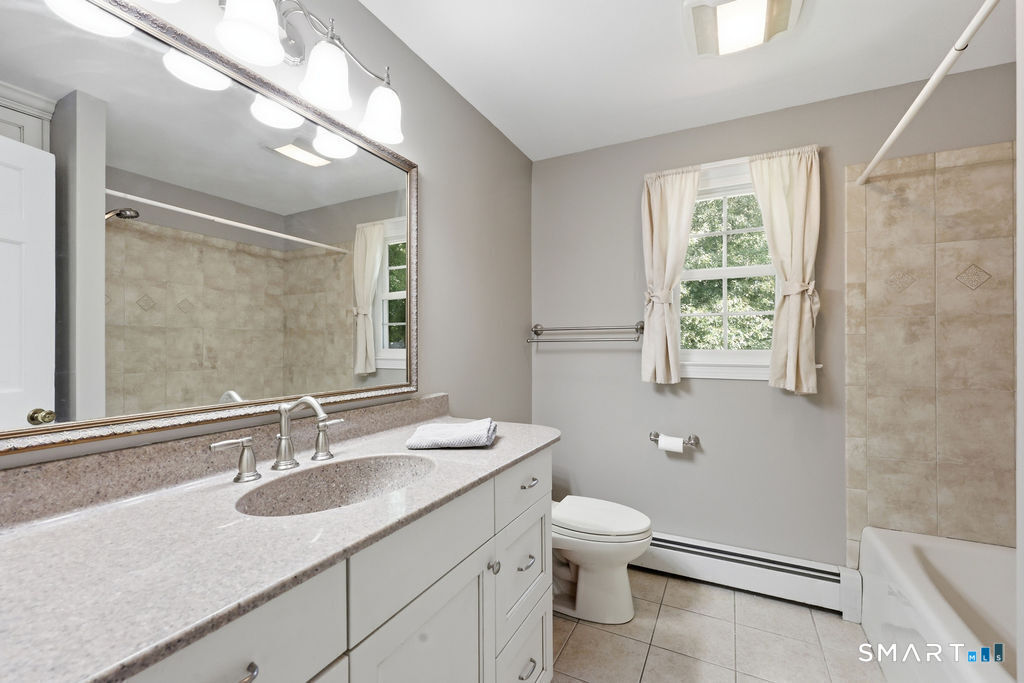 305 Eastbury Hill Road photo 23