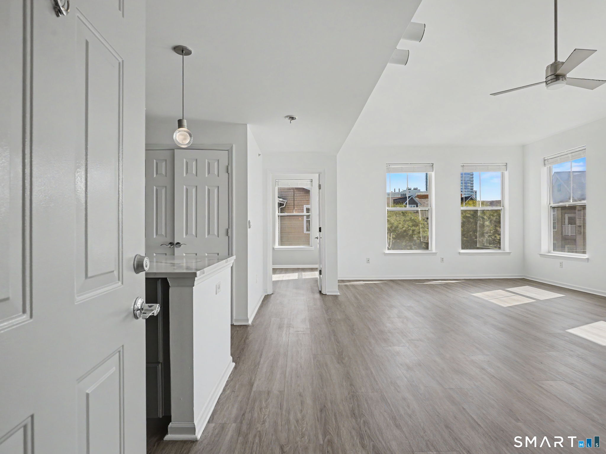 25 Adams Avenue Unit #416