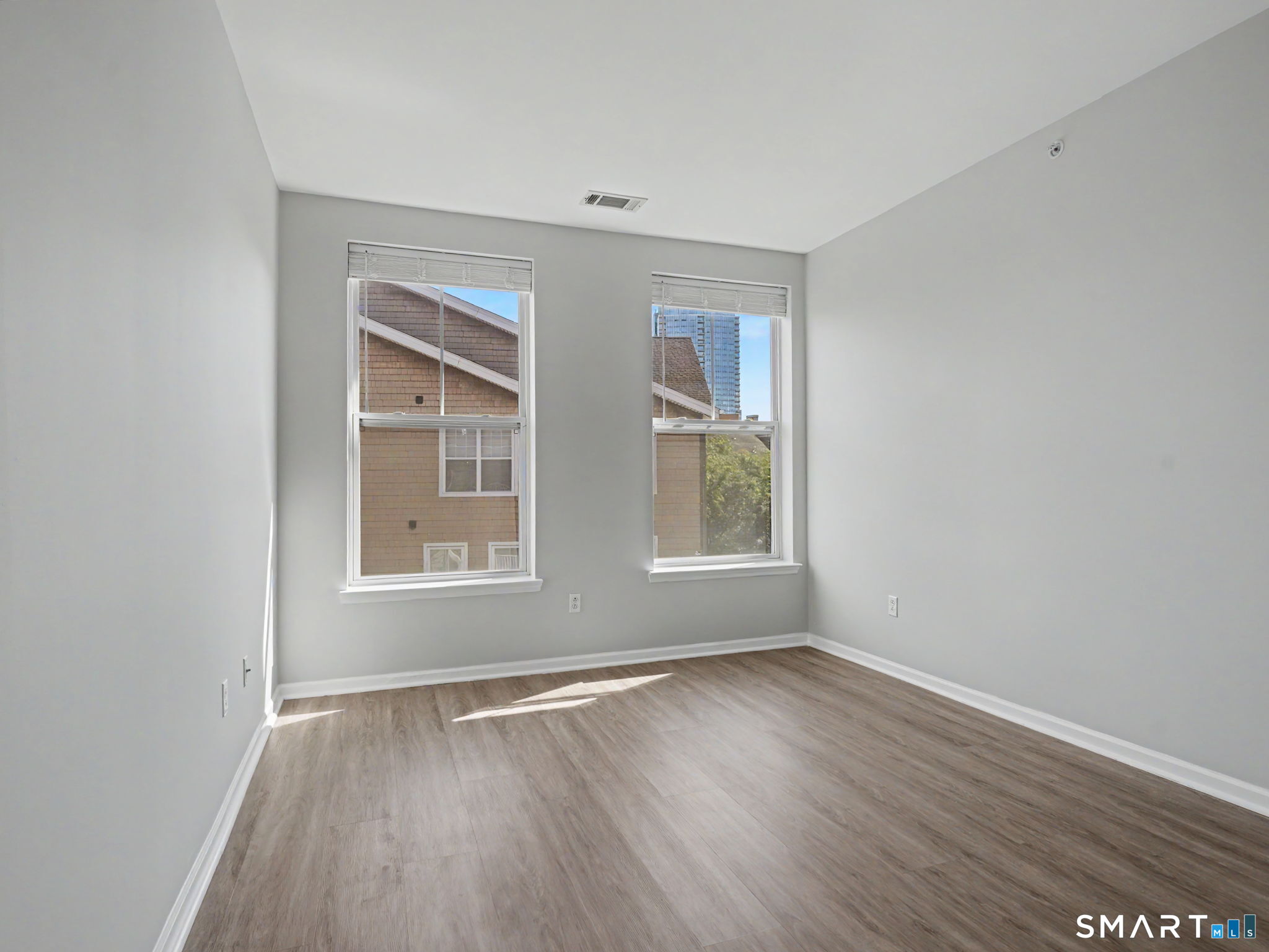 25 Adams Avenue Unit #416 photo 16