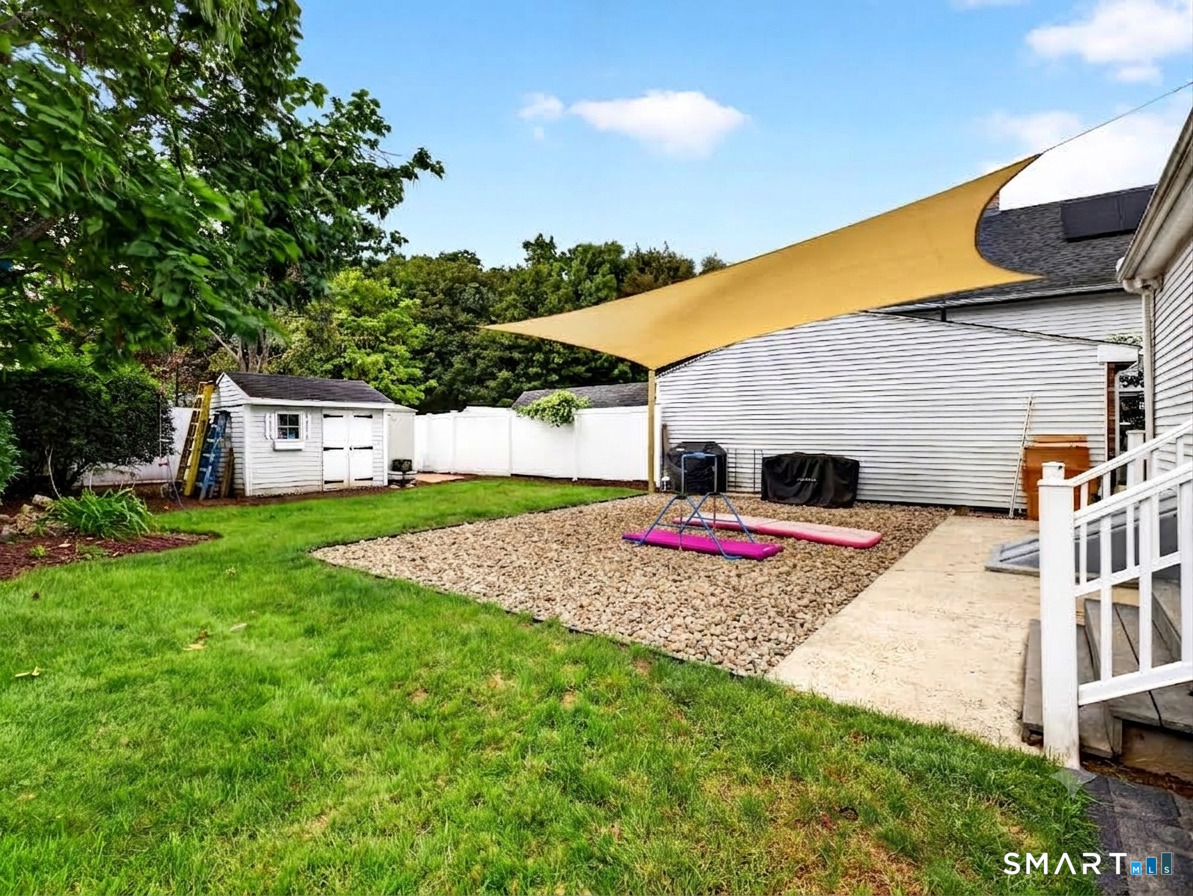 5 Doty Place photo 27