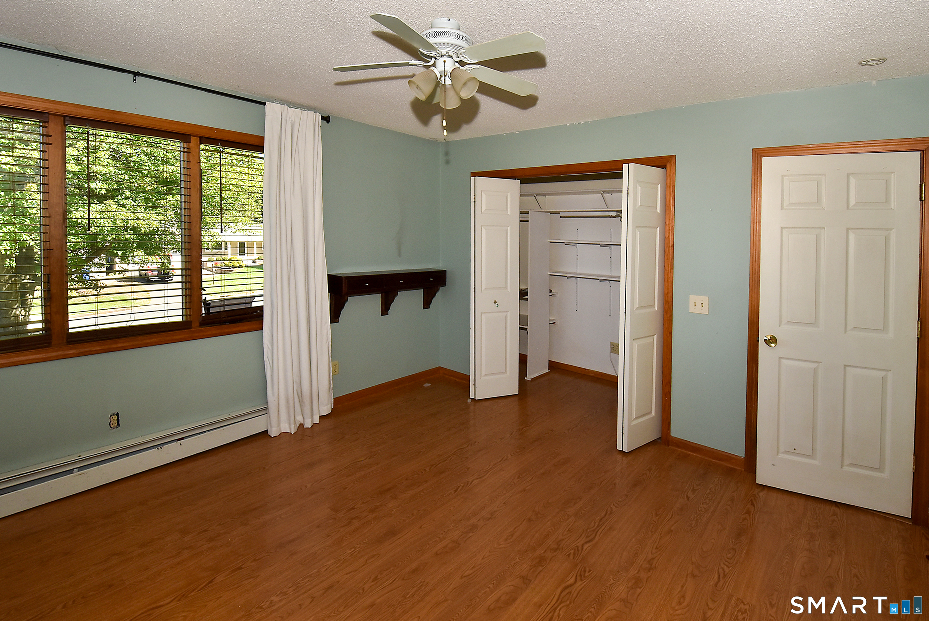27 Gail Drive photo 32