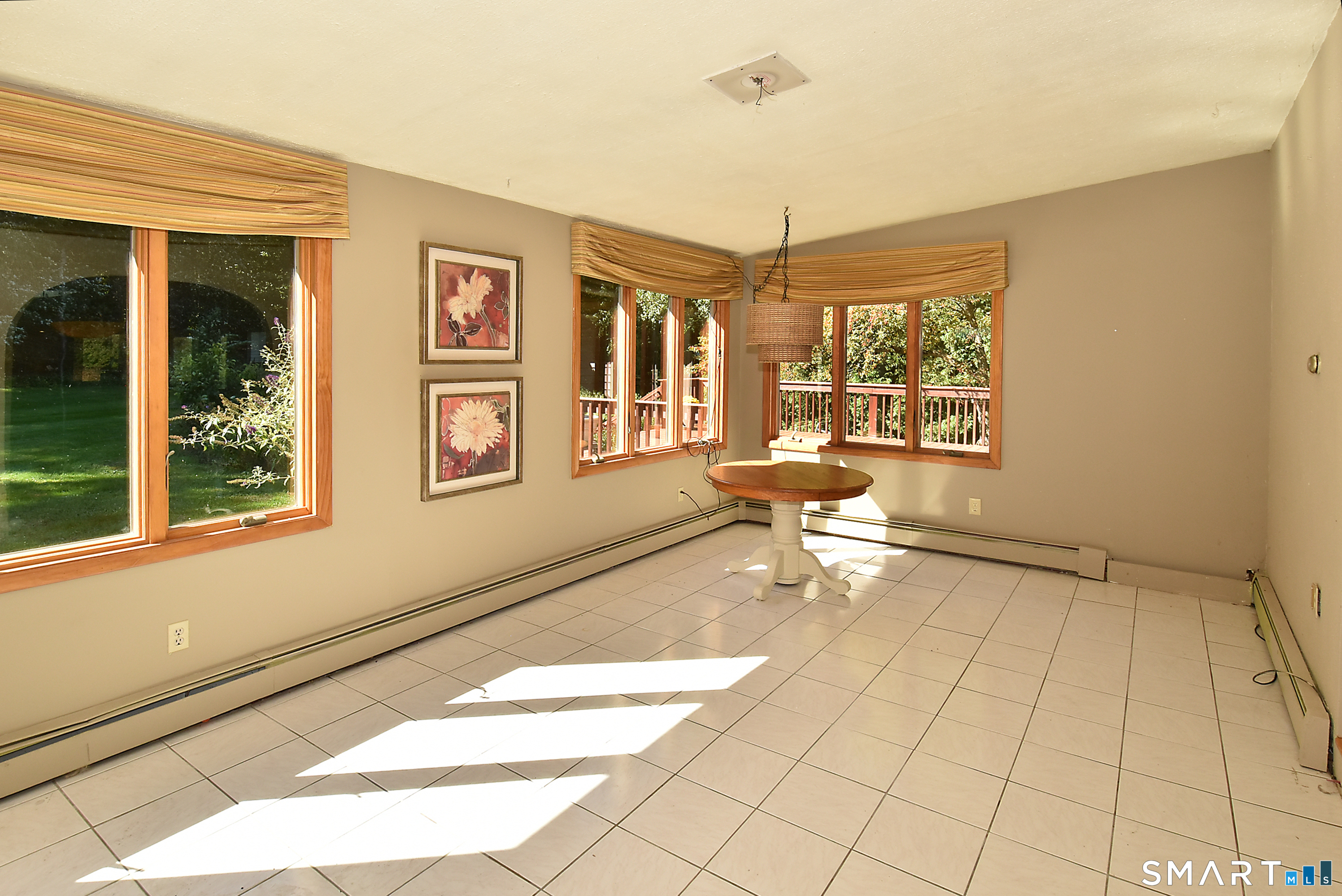27 Gail Drive photo 16