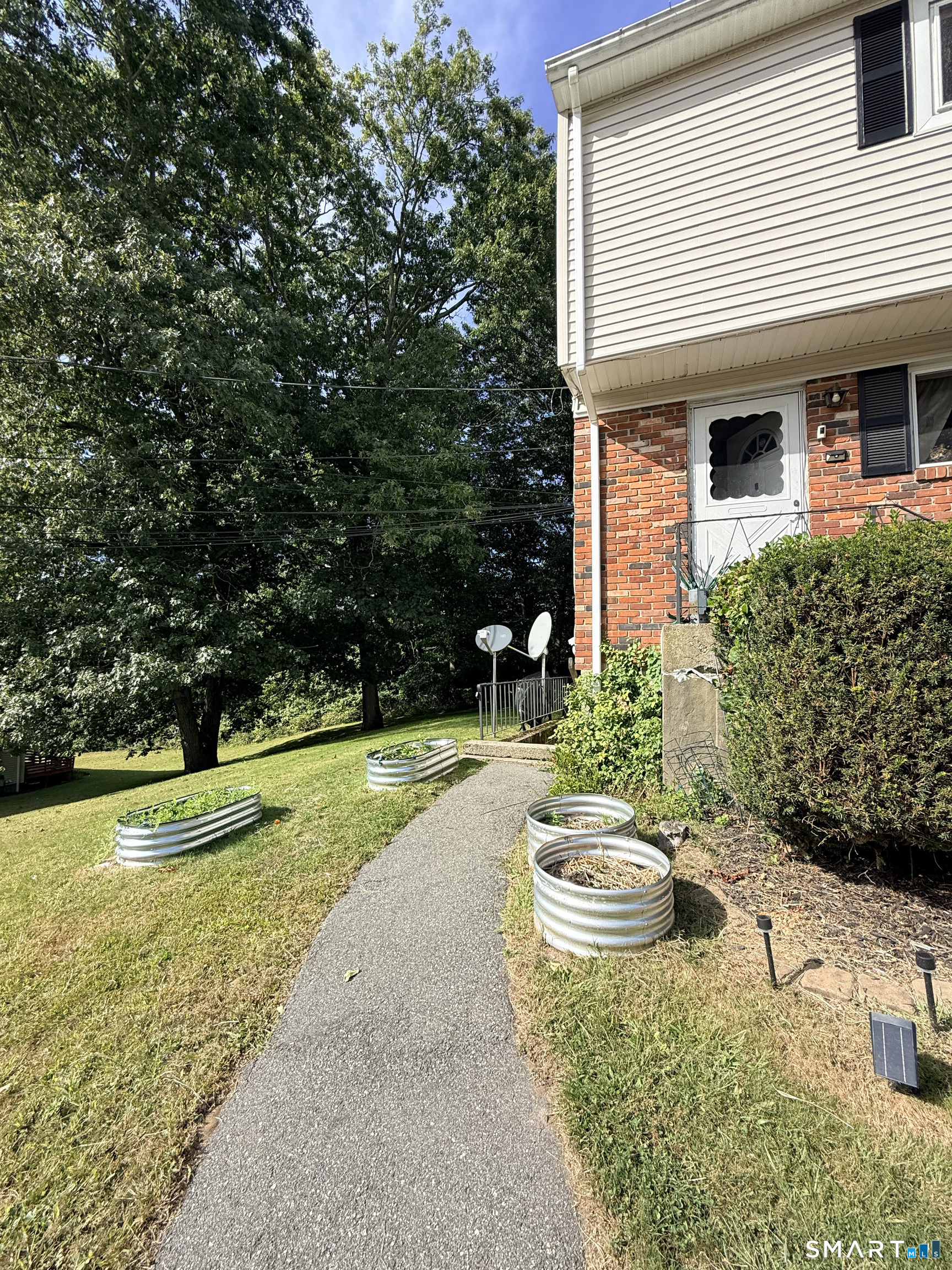 91 Woodland Drive, #D, Uncasville, Montville, CT 06382