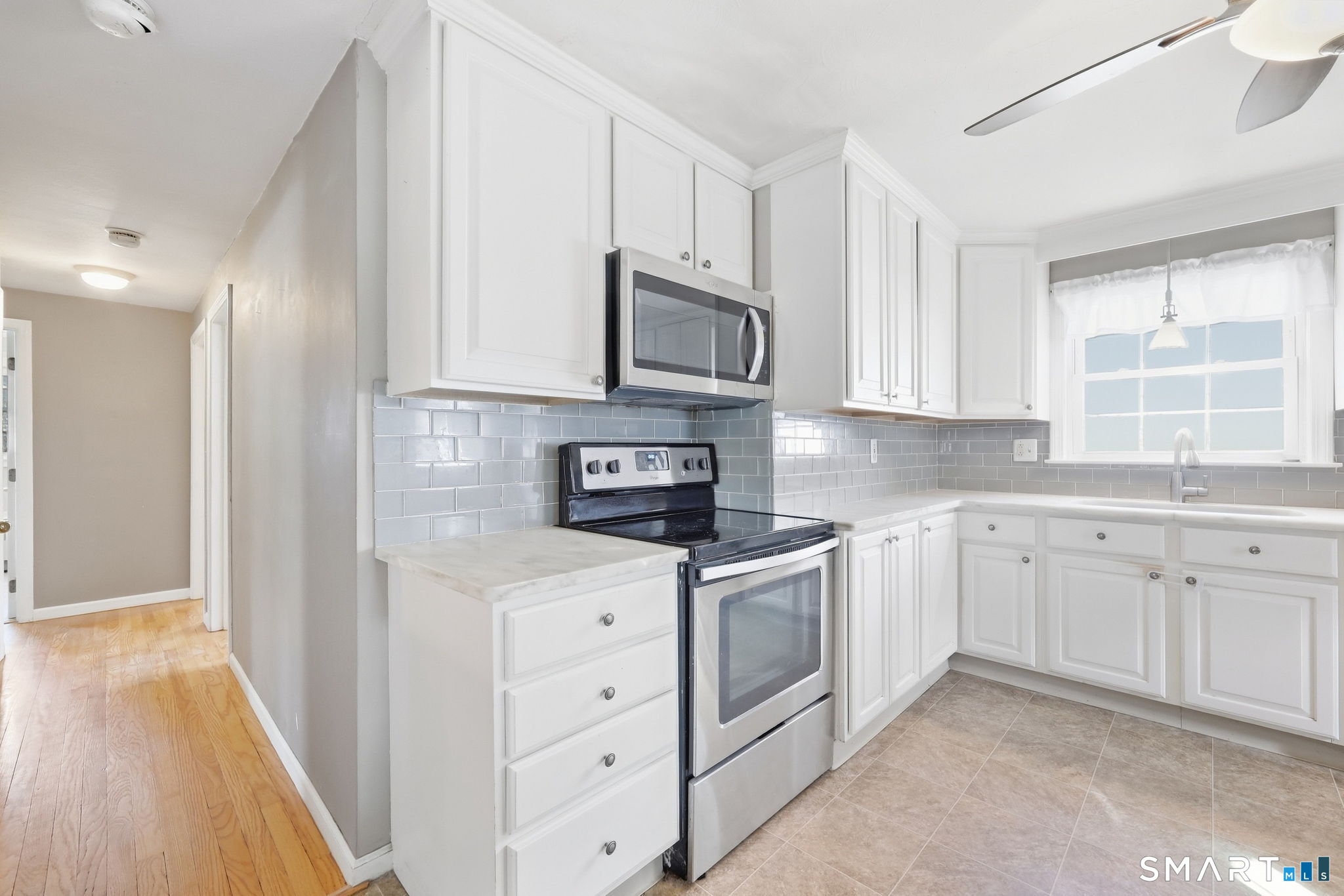 14 Gordon Avenue photo 22