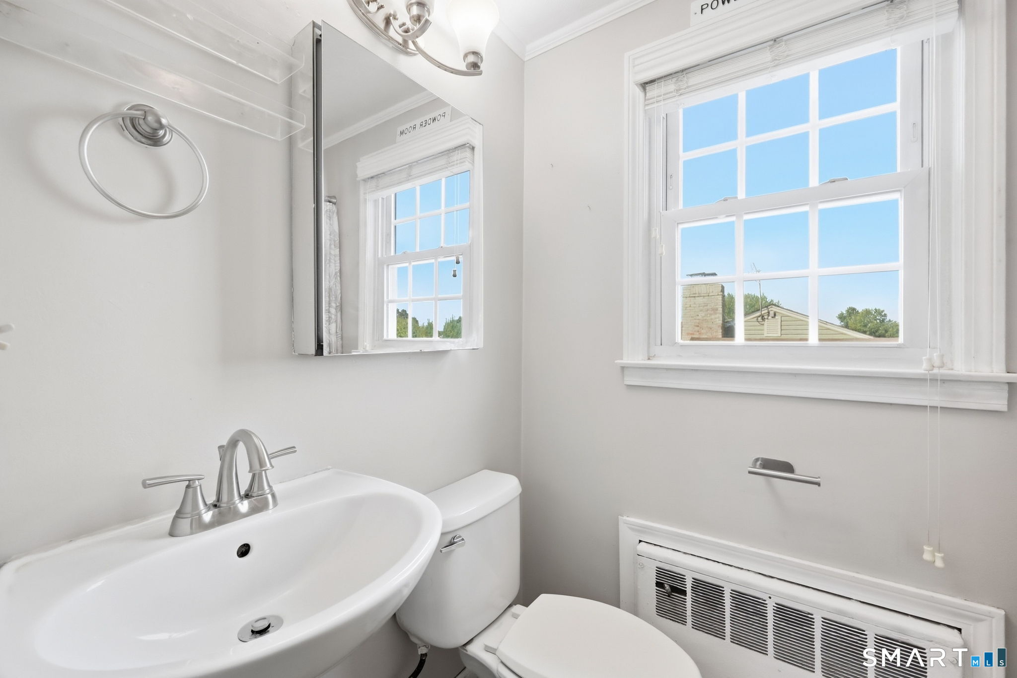 14 Gordon Avenue photo 27