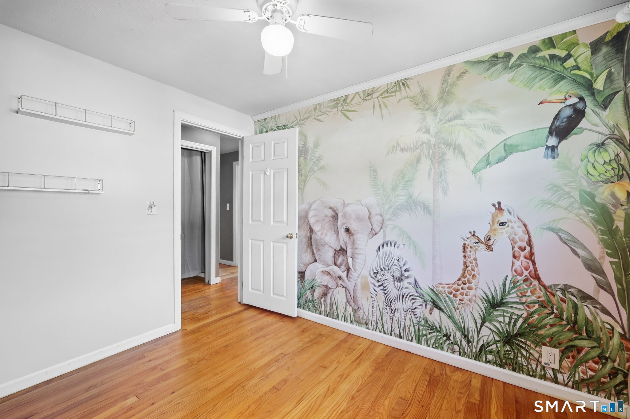 14 Gordon Avenue photo 32