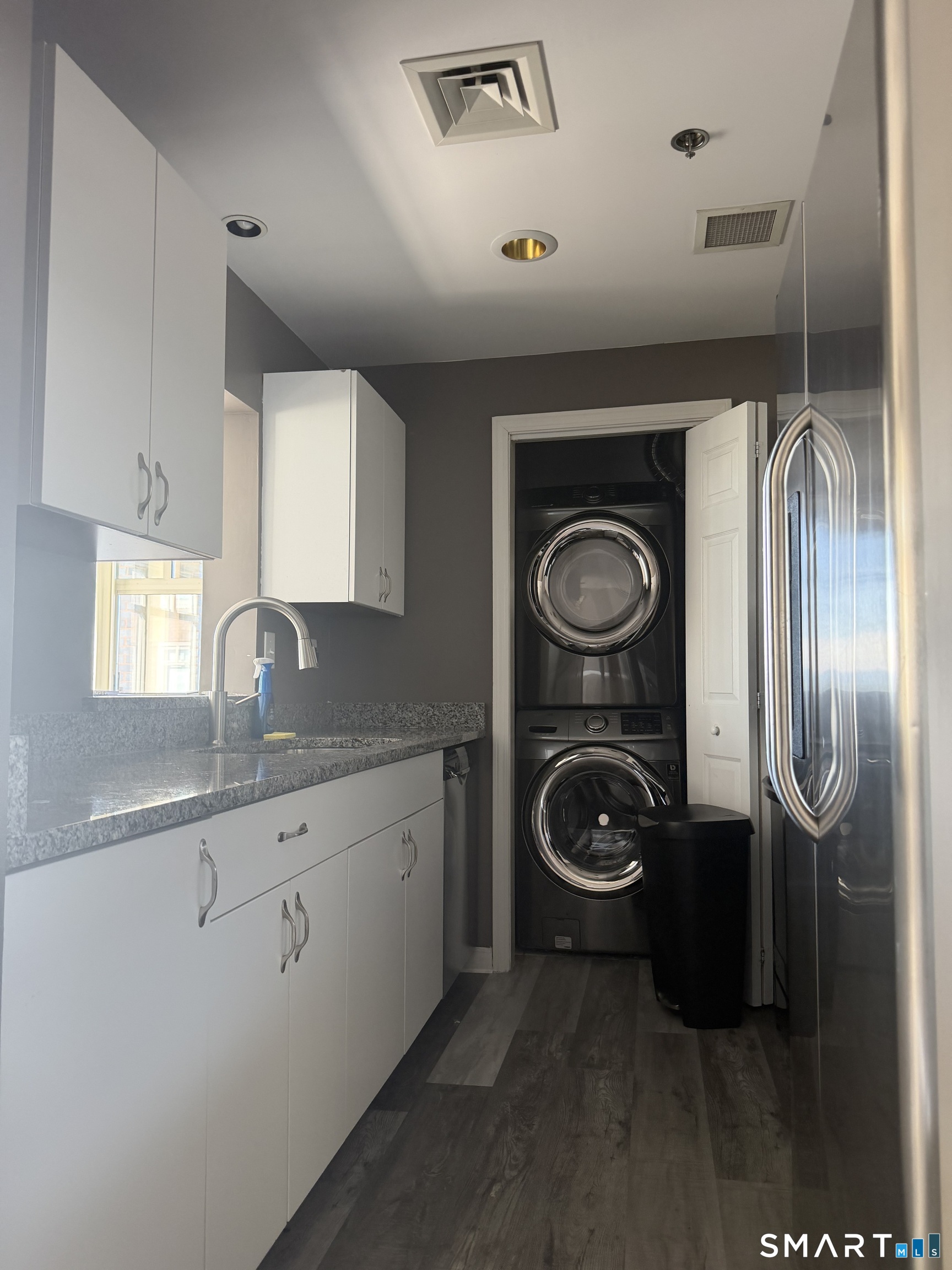 235 East River Drive Unit #1108 photo 6