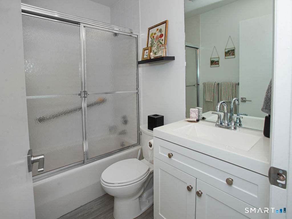 2437 Bedford Street Unit #C18 photo 13