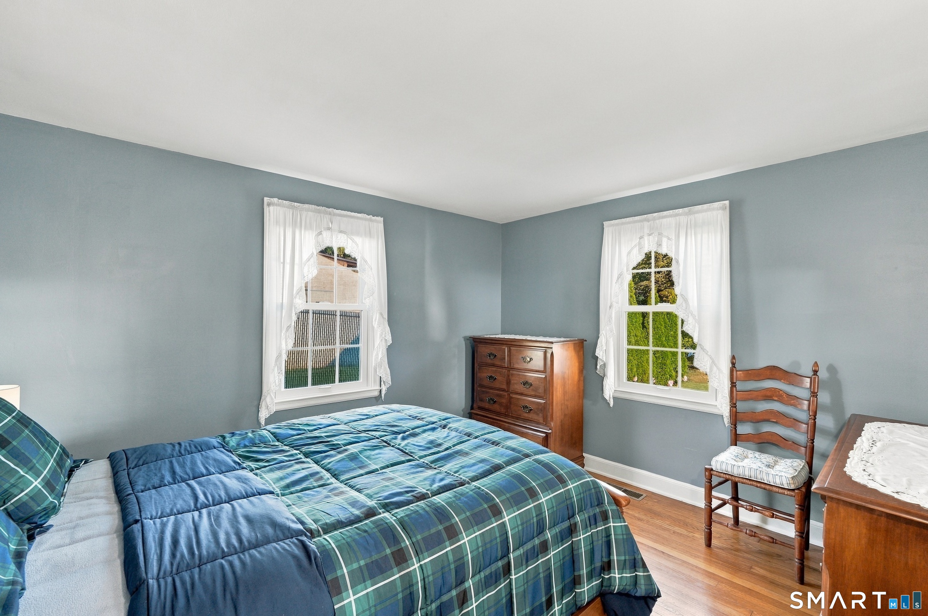 82 McKinley Street photo 14
